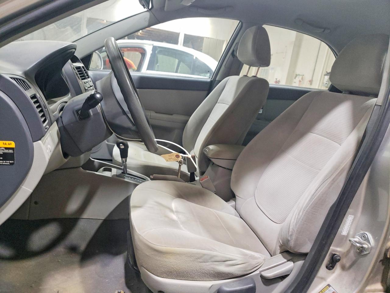 2009 Kia Spectra Lx Silver vin: KNAFE221595661064
