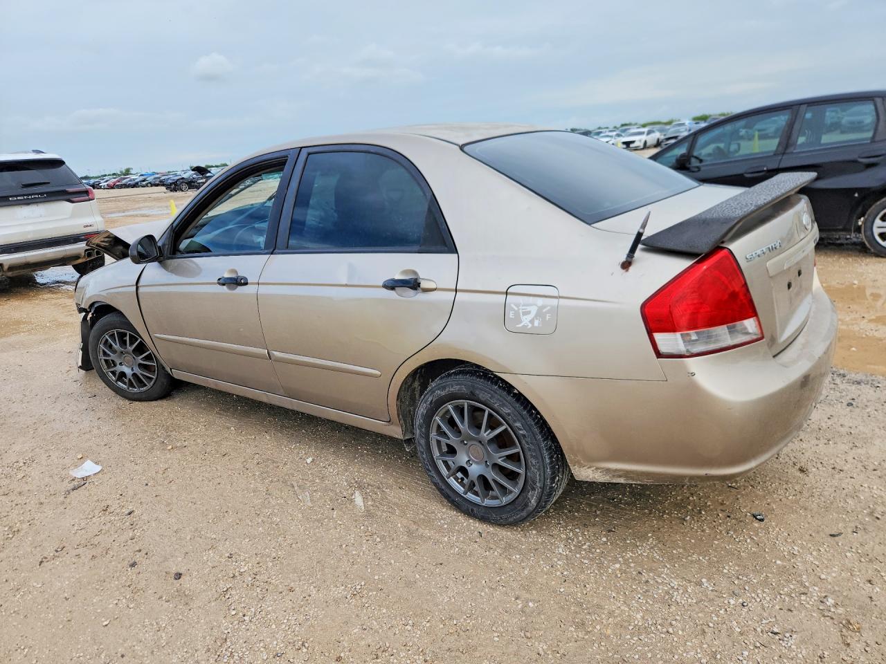 2009 Kia Spectra Lx Gold vin: KNAFE221695588447