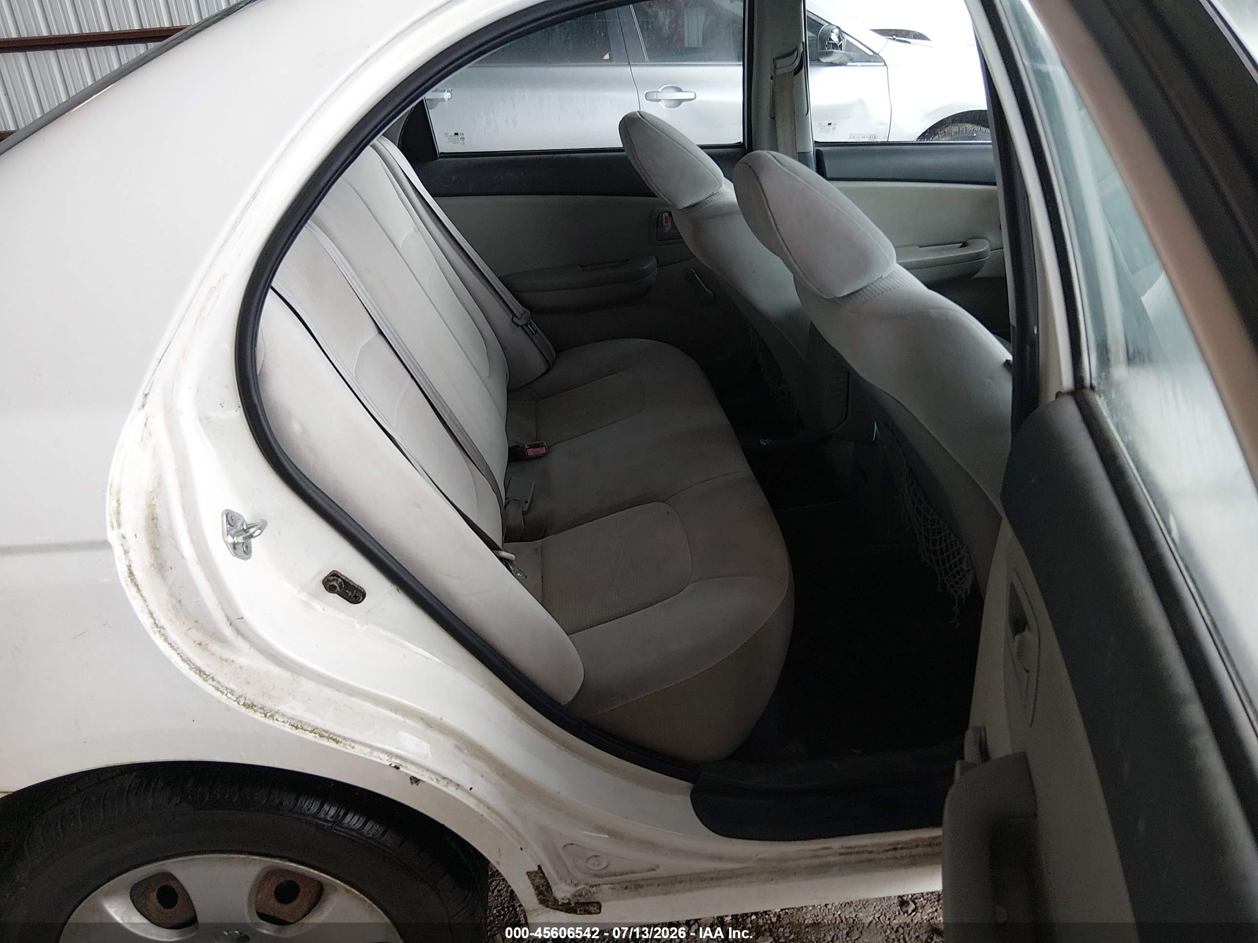 2009 Kia Spectra Lx Белый vin: KNAFE221695624184