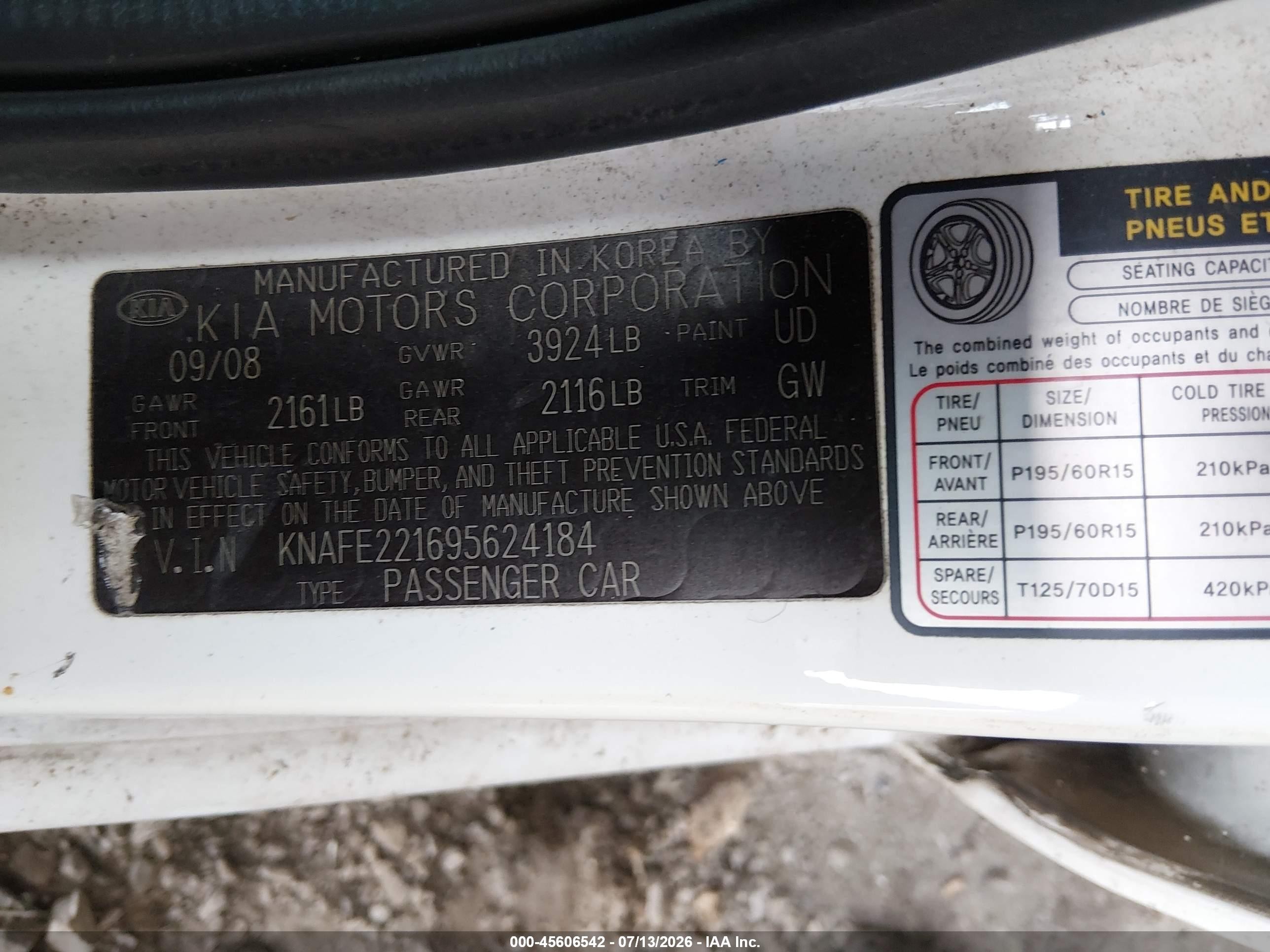 2009 Kia Spectra Lx Белый vin: KNAFE221695624184