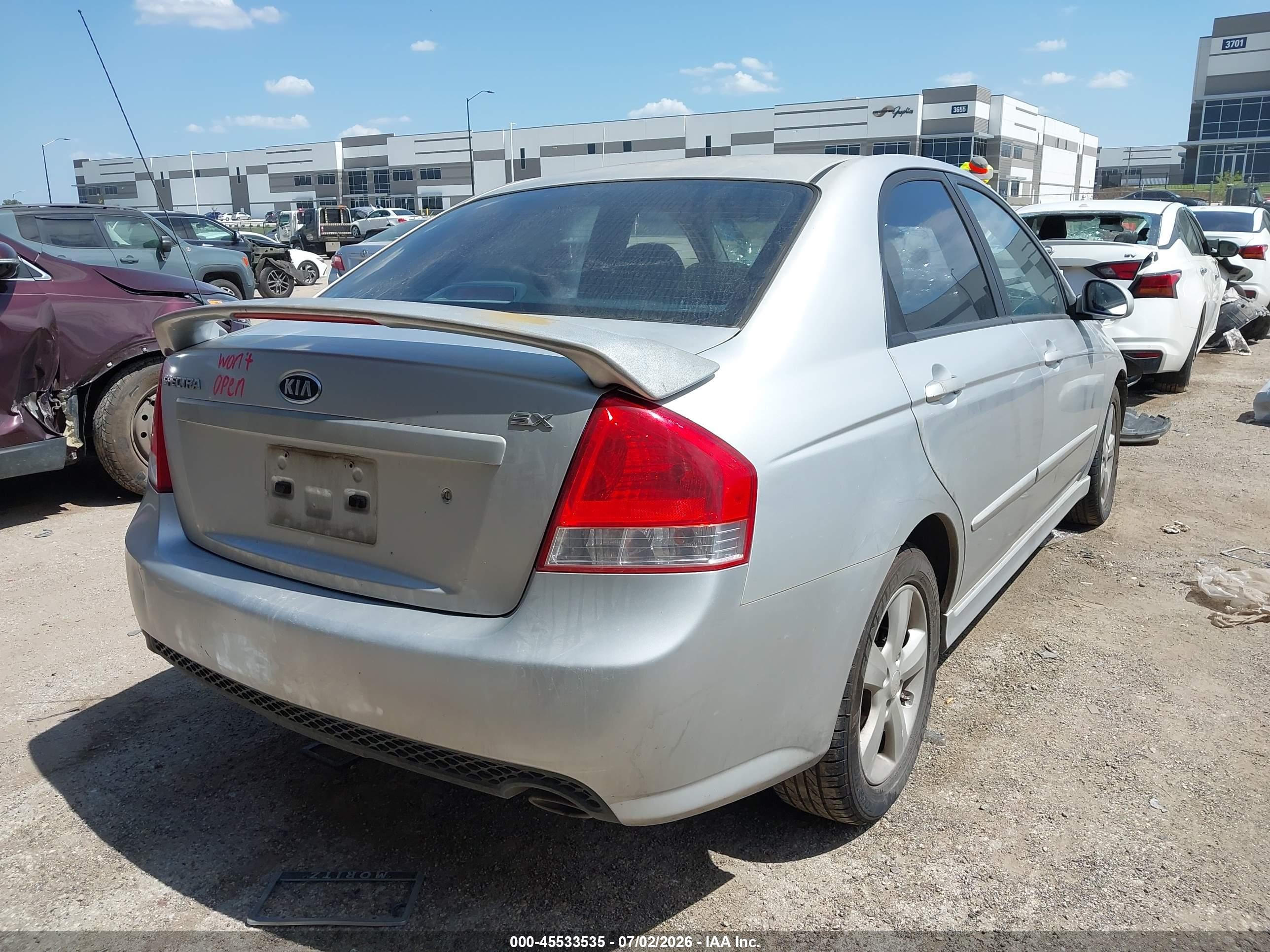 2009 Kia Spectra Sx Silver vin: KNAFE221795026010