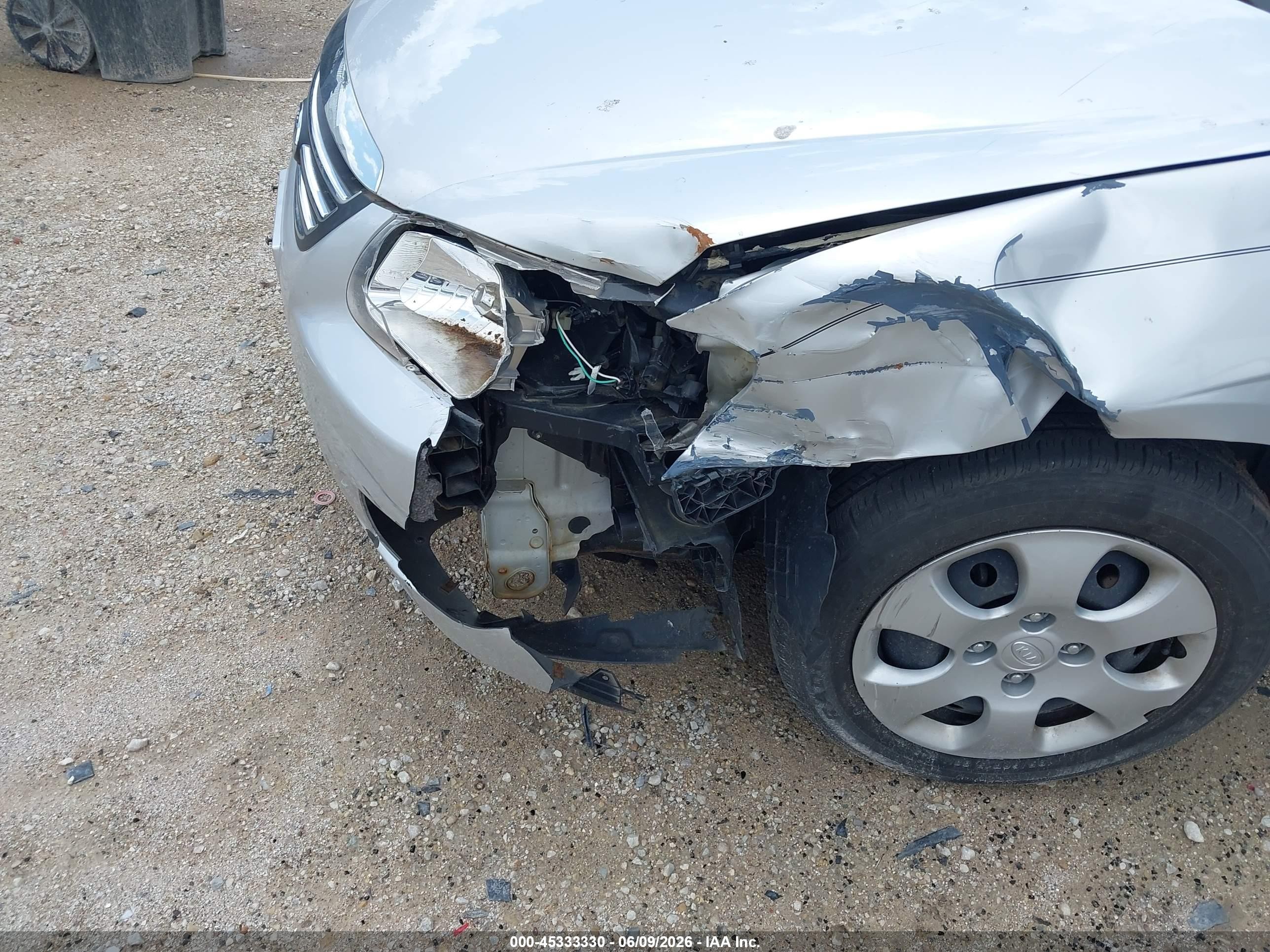 2009 Kia Spectra Ex Серебряный vin: KNAFE221795590966