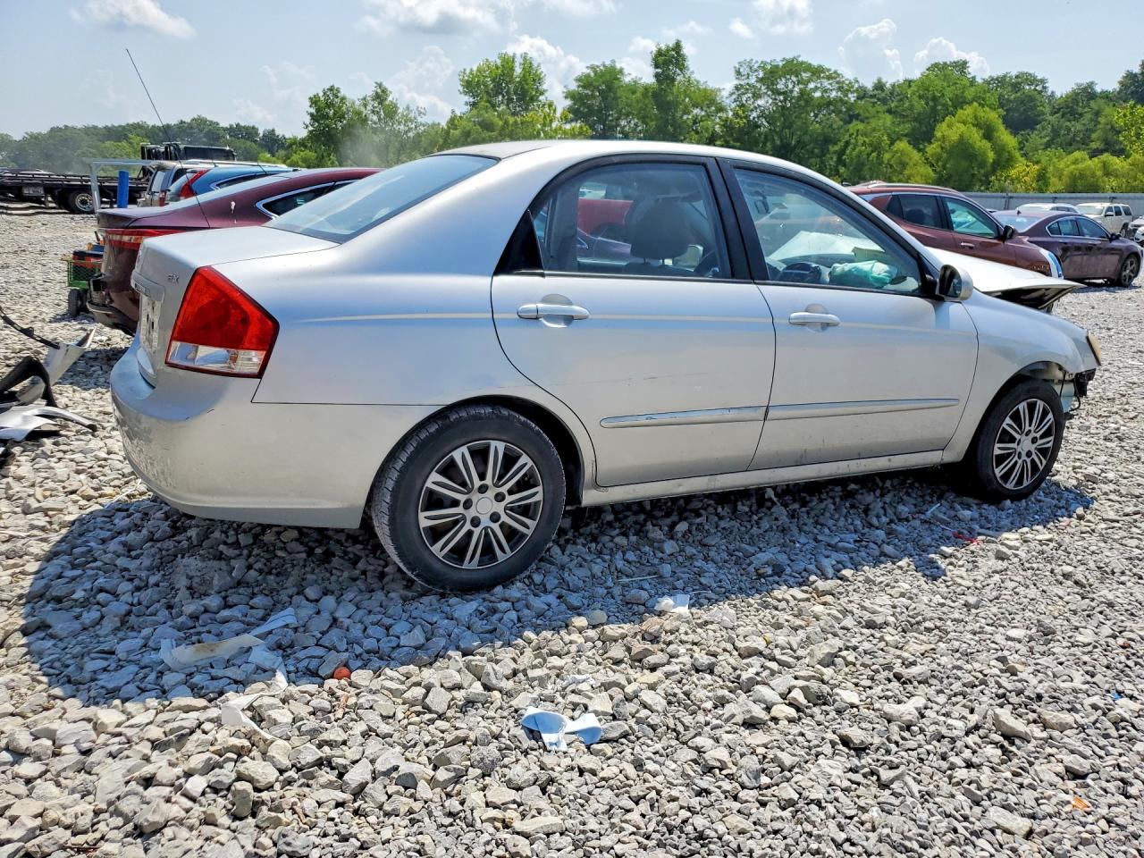 2009 Kia Spectra Lx Silver vin: KNAFE221795600489