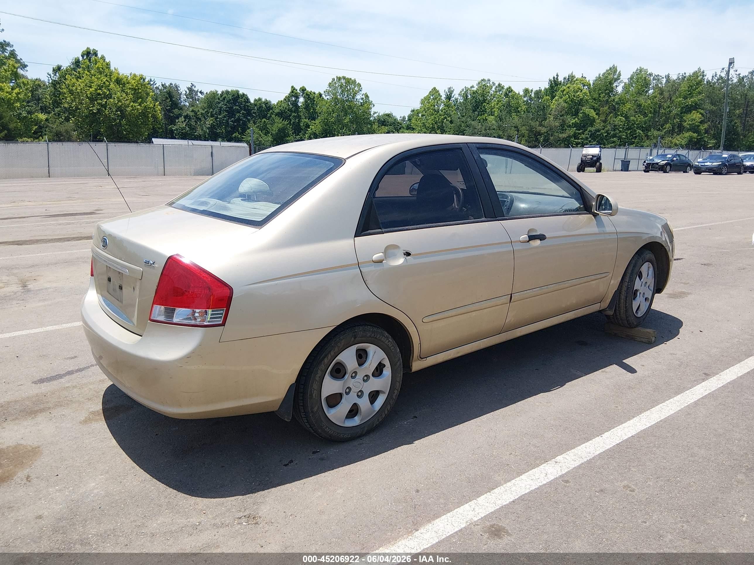 2009 Kia Spectra Ex Бежевый vin: KNAFE221795655489