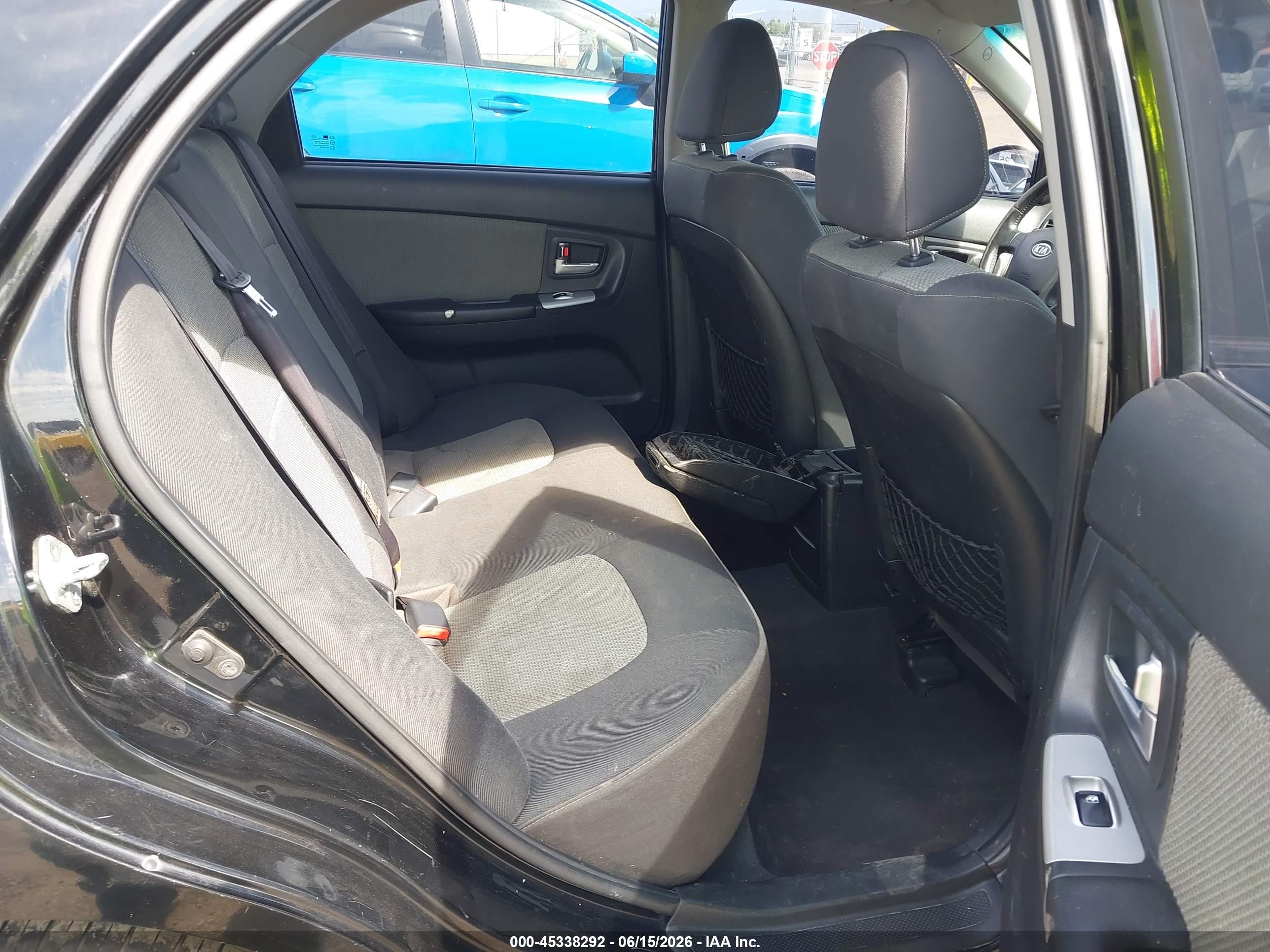 2009 Kia Spectra Sx Black vin: KNAFE221895026694