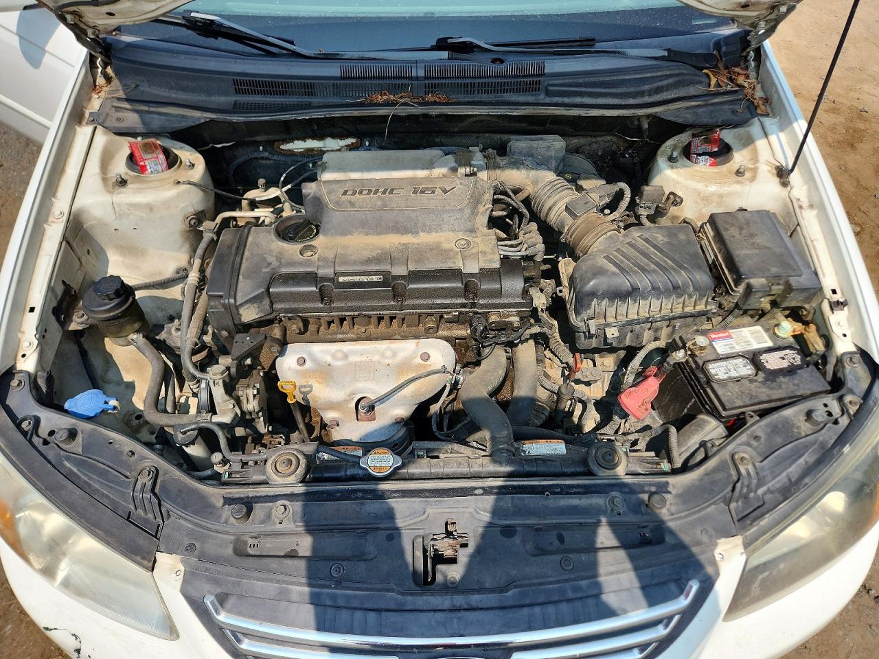 2009 Kia Spectra Lx White vin: KNAFE221995620775