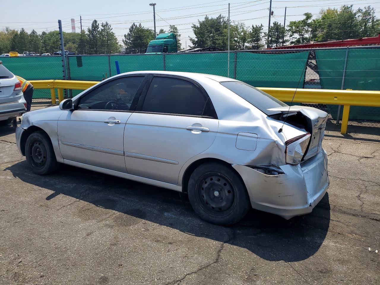2009 Kia Spectra Lx Gray vin: KNAFE221995647989