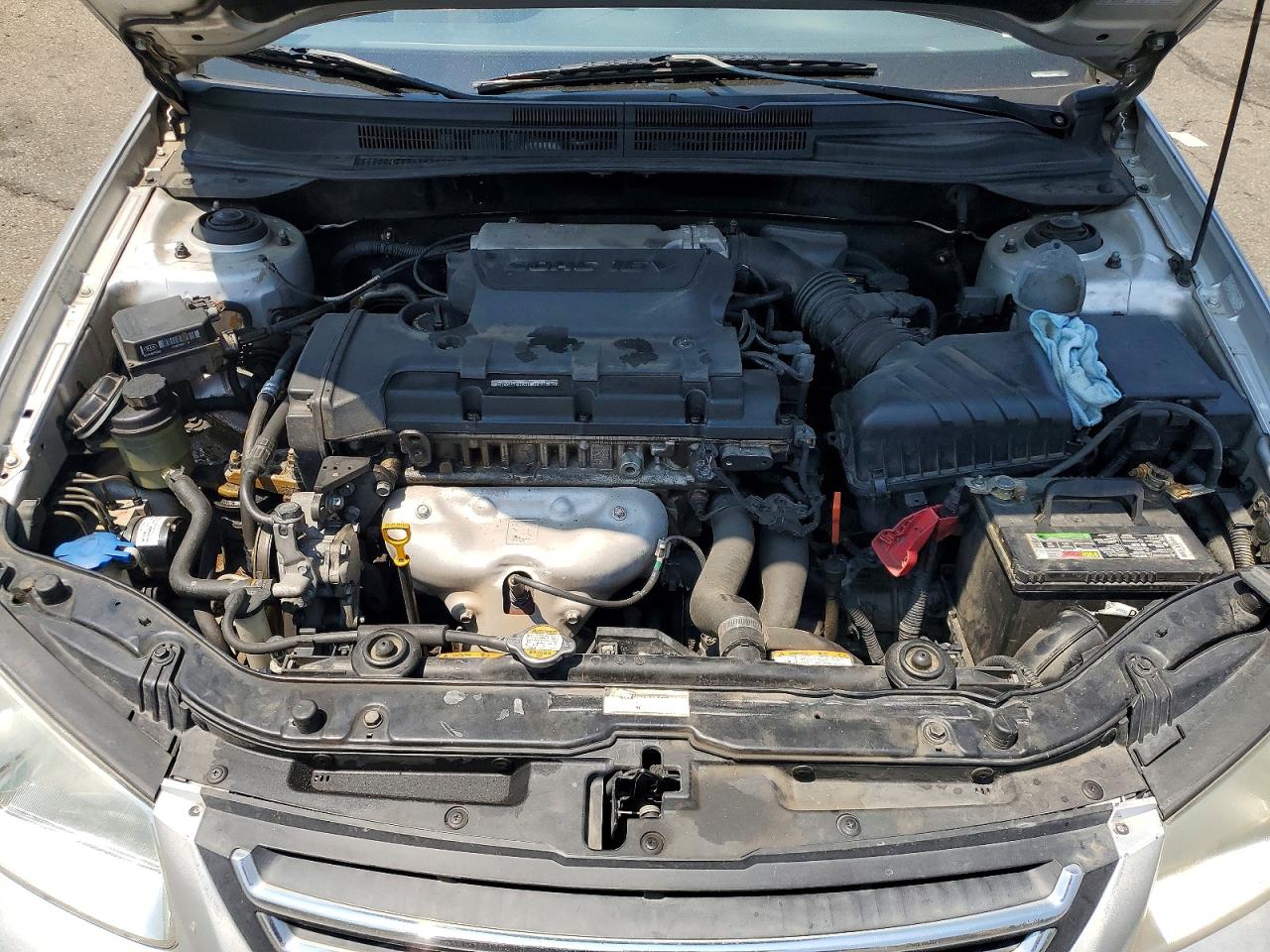 2009 Kia Spectra Lx Gray vin: KNAFE221995647989