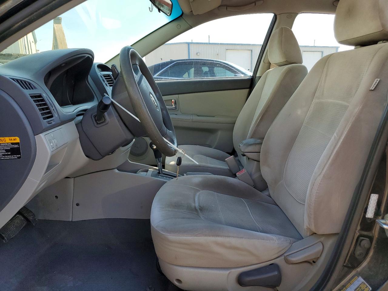 2009 Kia Spectra Lx Черный vin: KNAFE221995660404