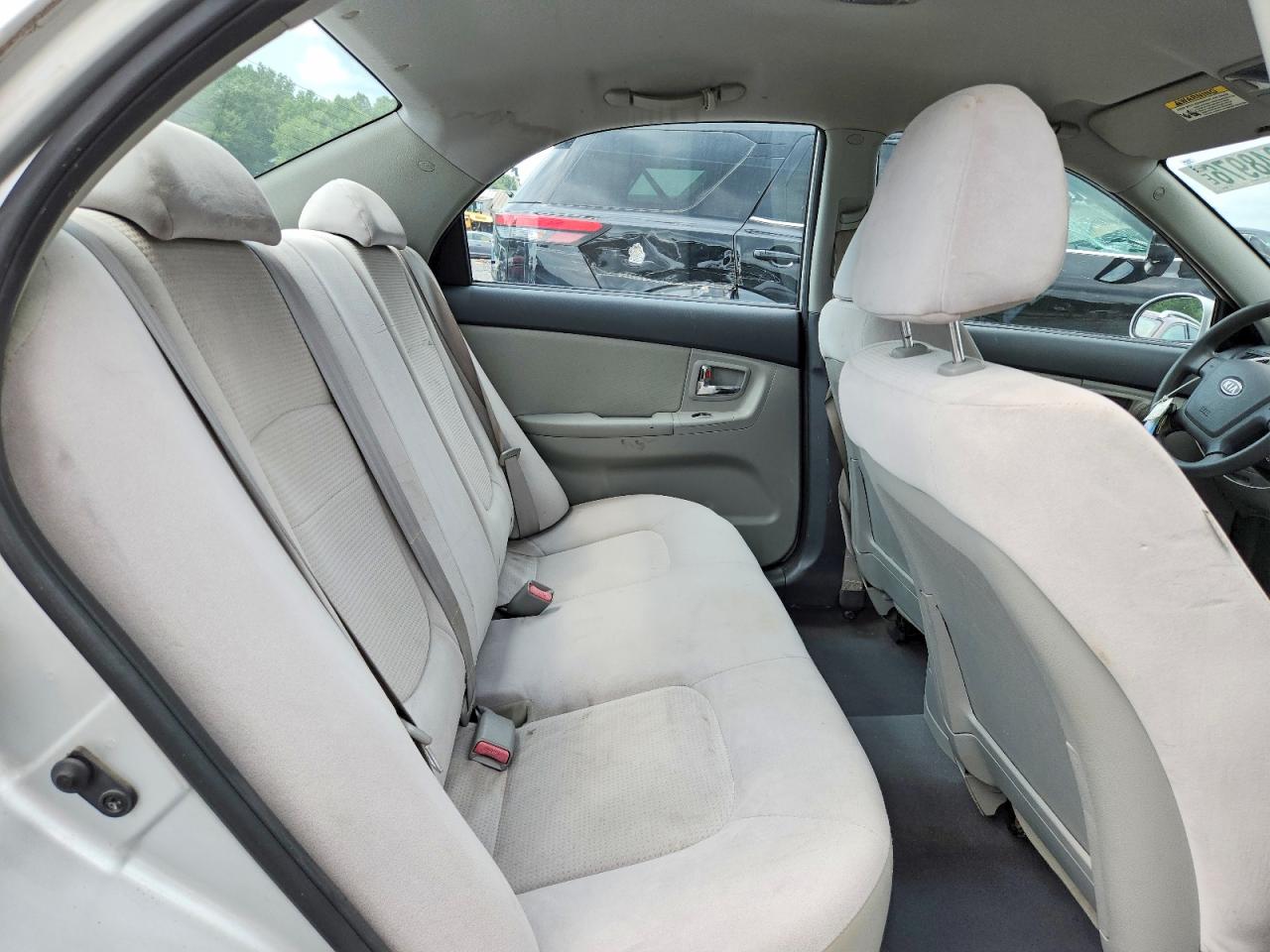 2009 Kia Spectra Lx Silver vin: KNAFE222095638994