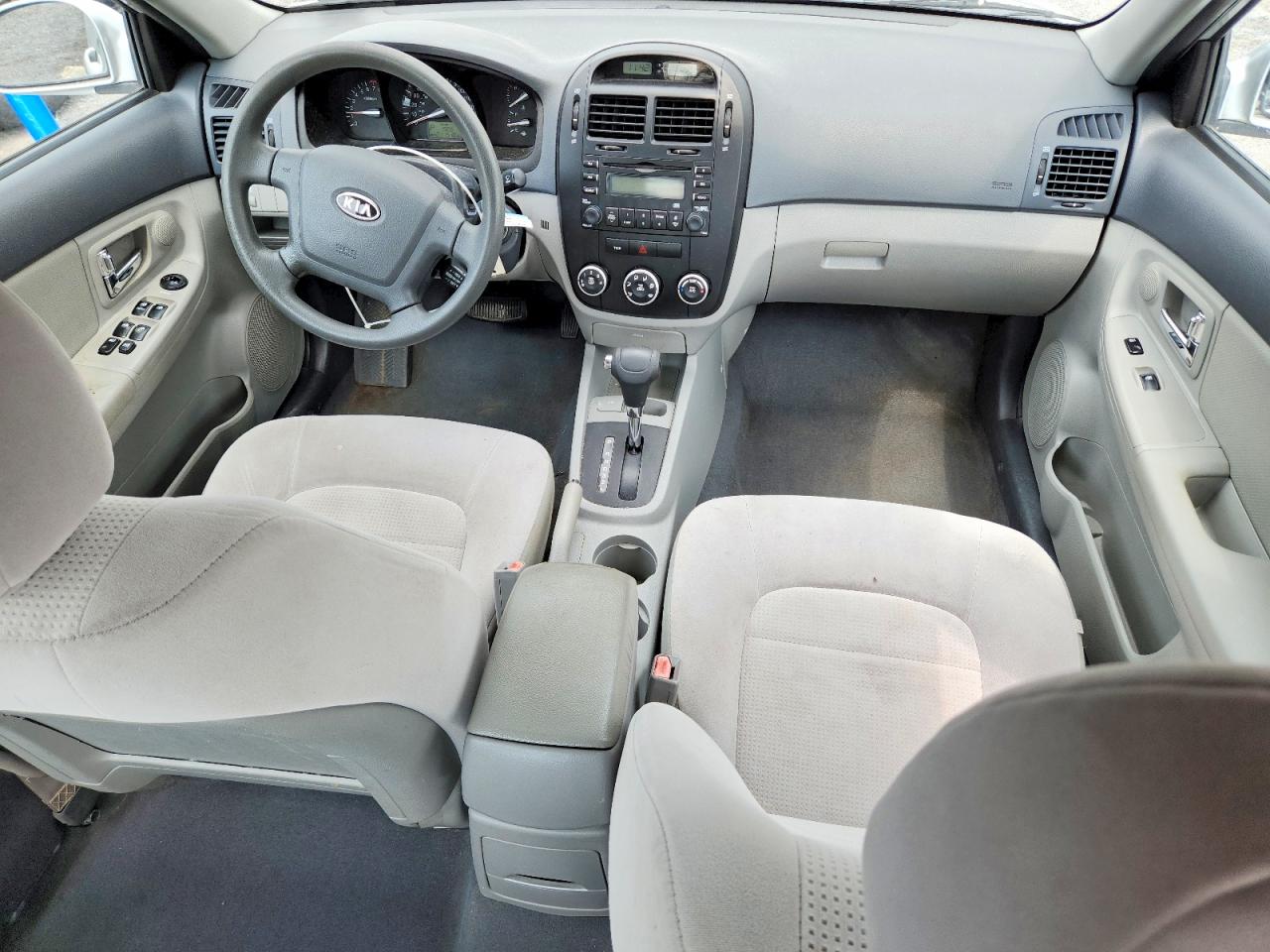 2009 Kia Spectra Lx Silver vin: KNAFE222095638994
