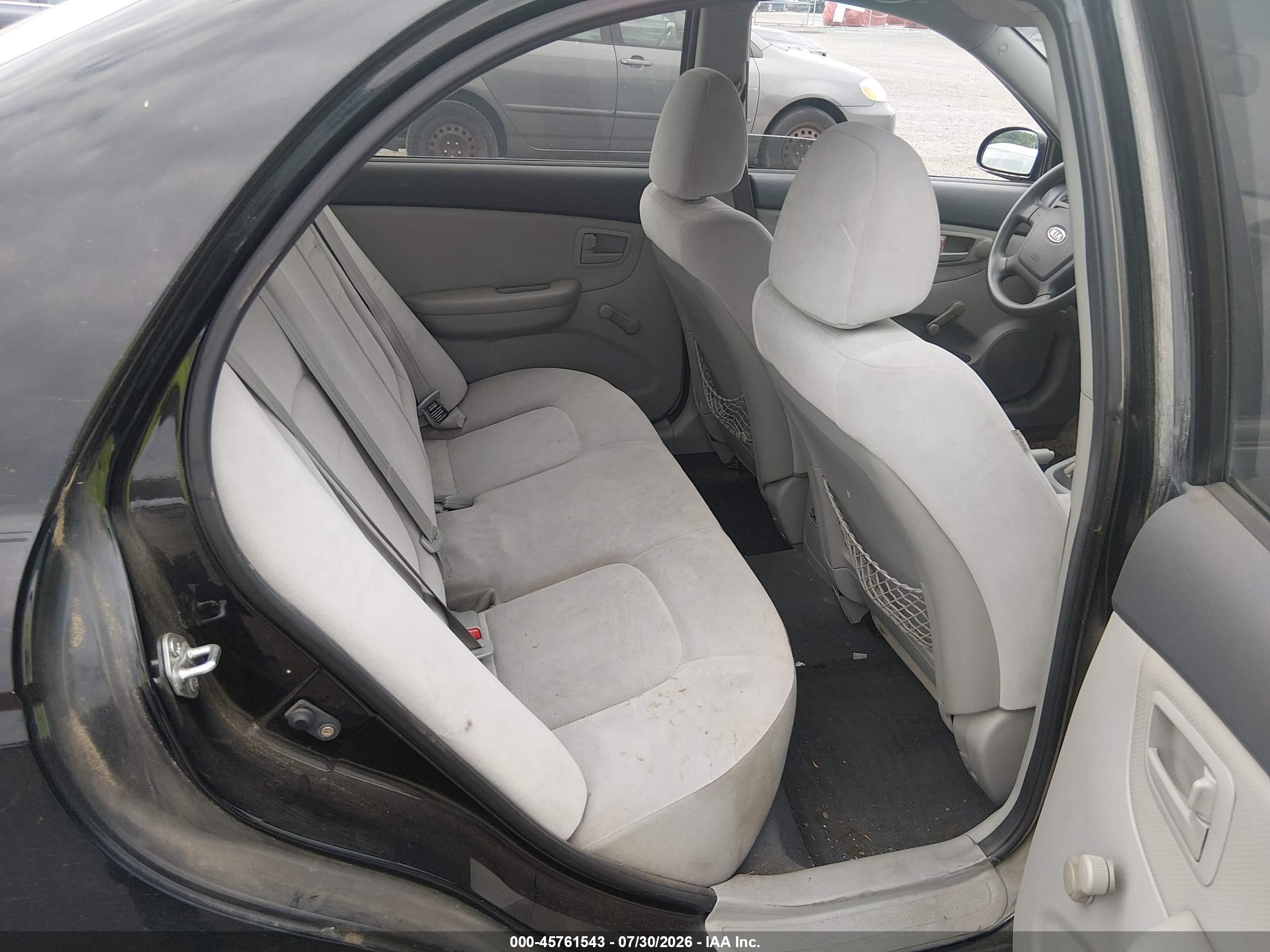 2009 Kia Spectra Lx Черный vin: KNAFE222495601186