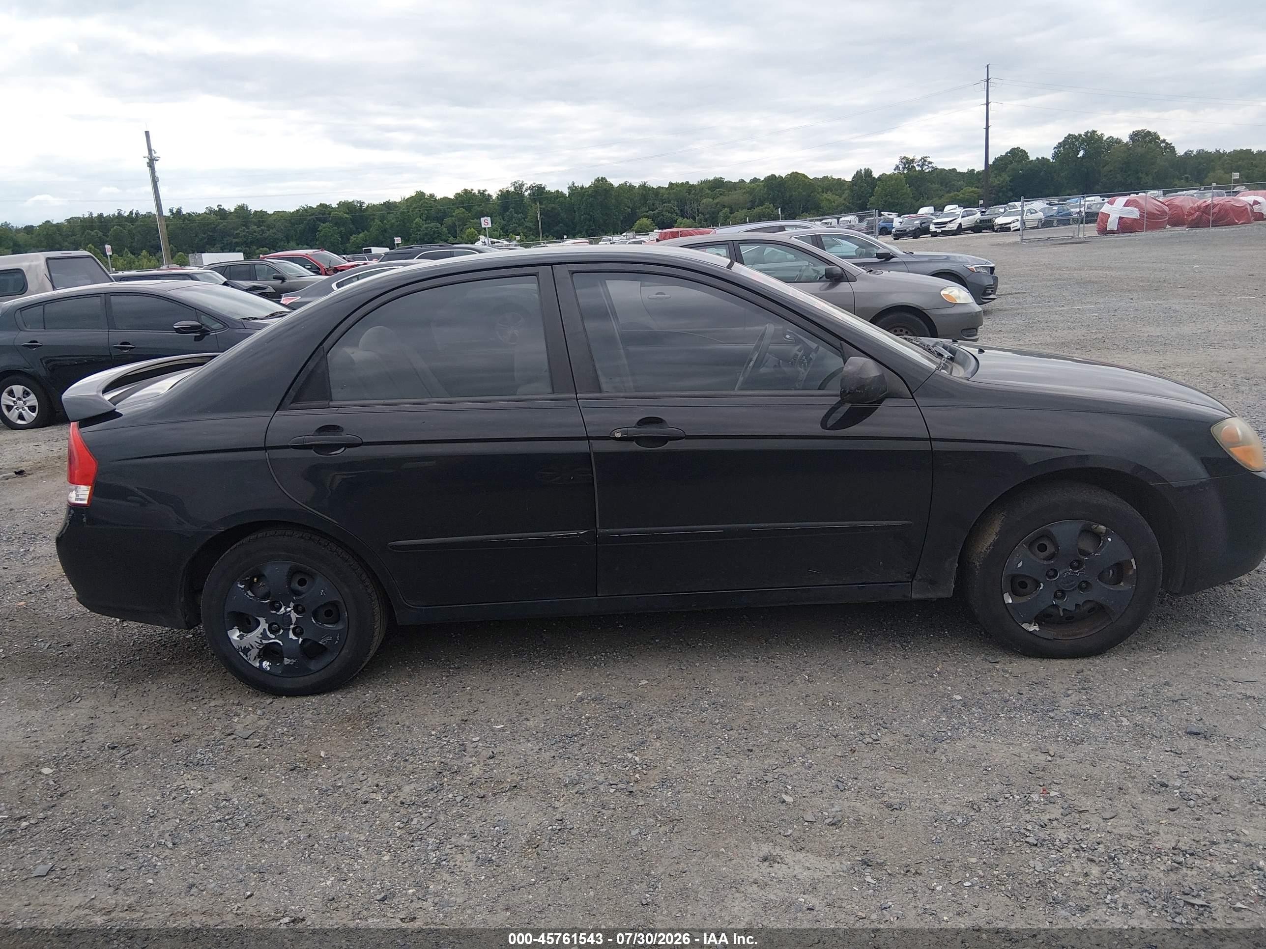 2009 Kia Spectra Lx Черный vin: KNAFE222495601186