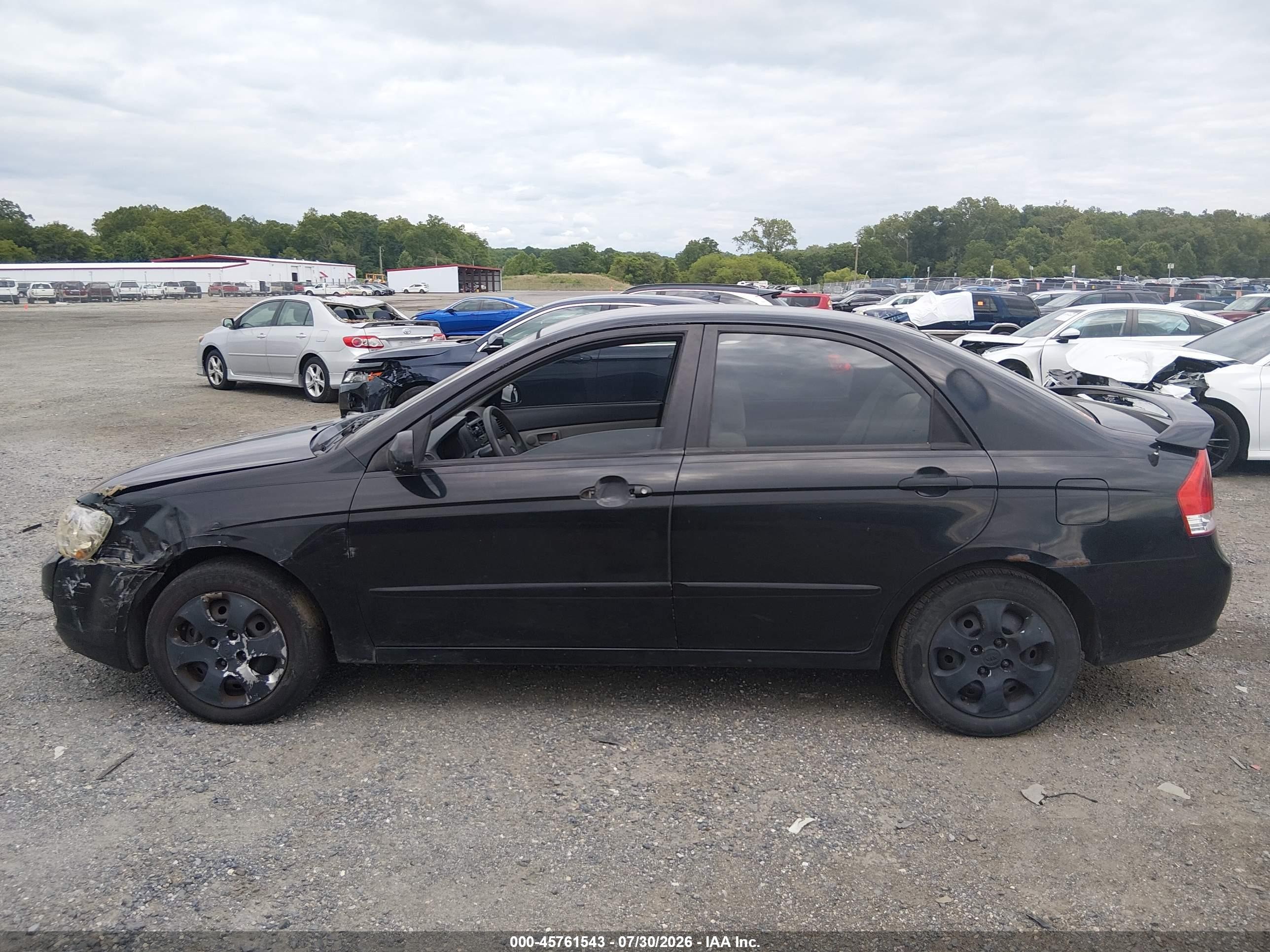 2009 Kia Spectra Lx Черный vin: KNAFE222495601186