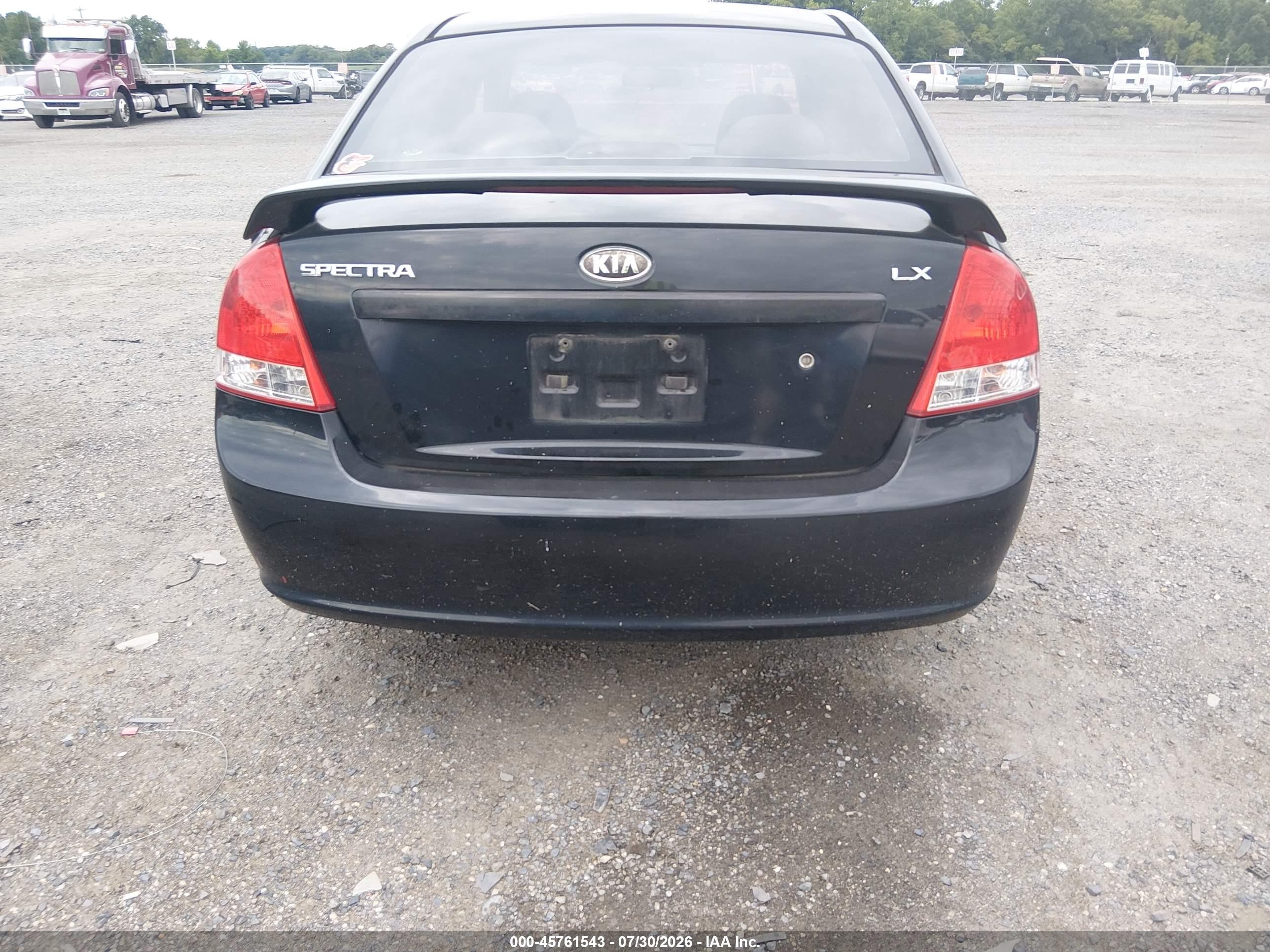 2009 Kia Spectra Lx Черный vin: KNAFE222495601186