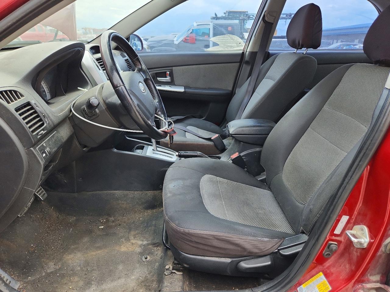 2009 Kia Spectra Lx Красный vin: KNAFE222895027434