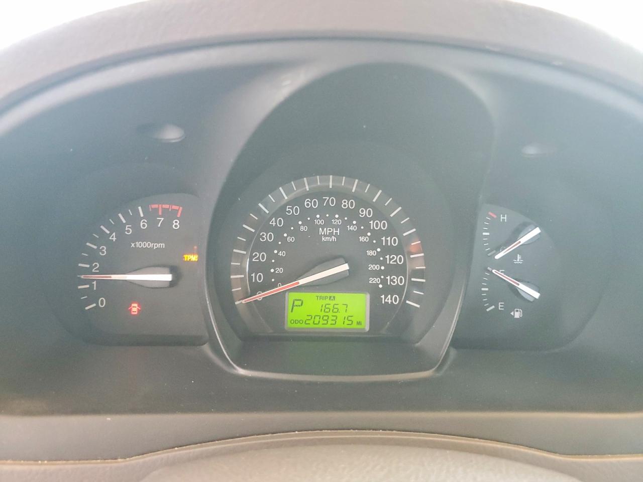 2009 Kia Spectra Lx Gold vin: KNAFE222X95592767