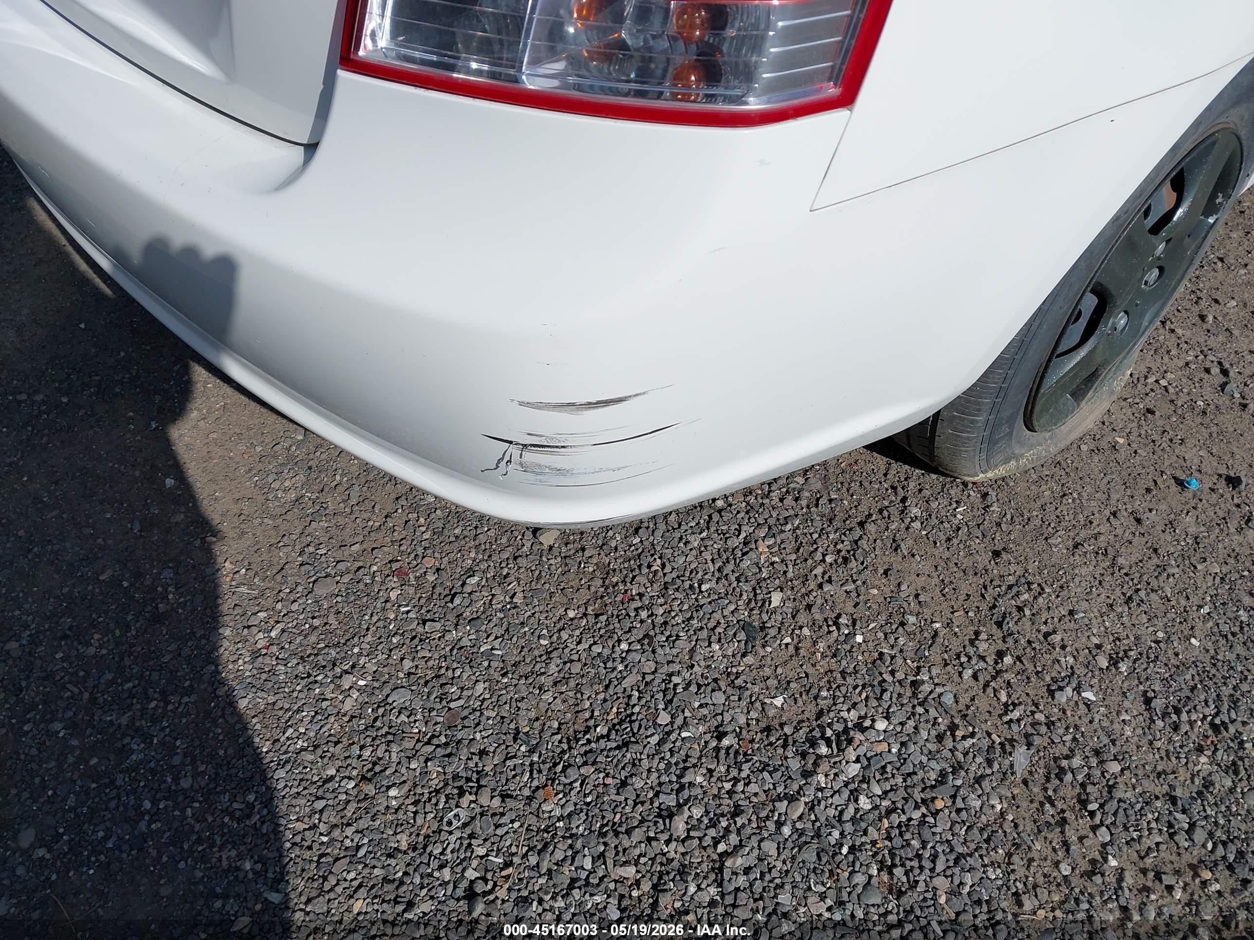 2009 Kia Spectra Ex White vin: KNAFE222X95662154