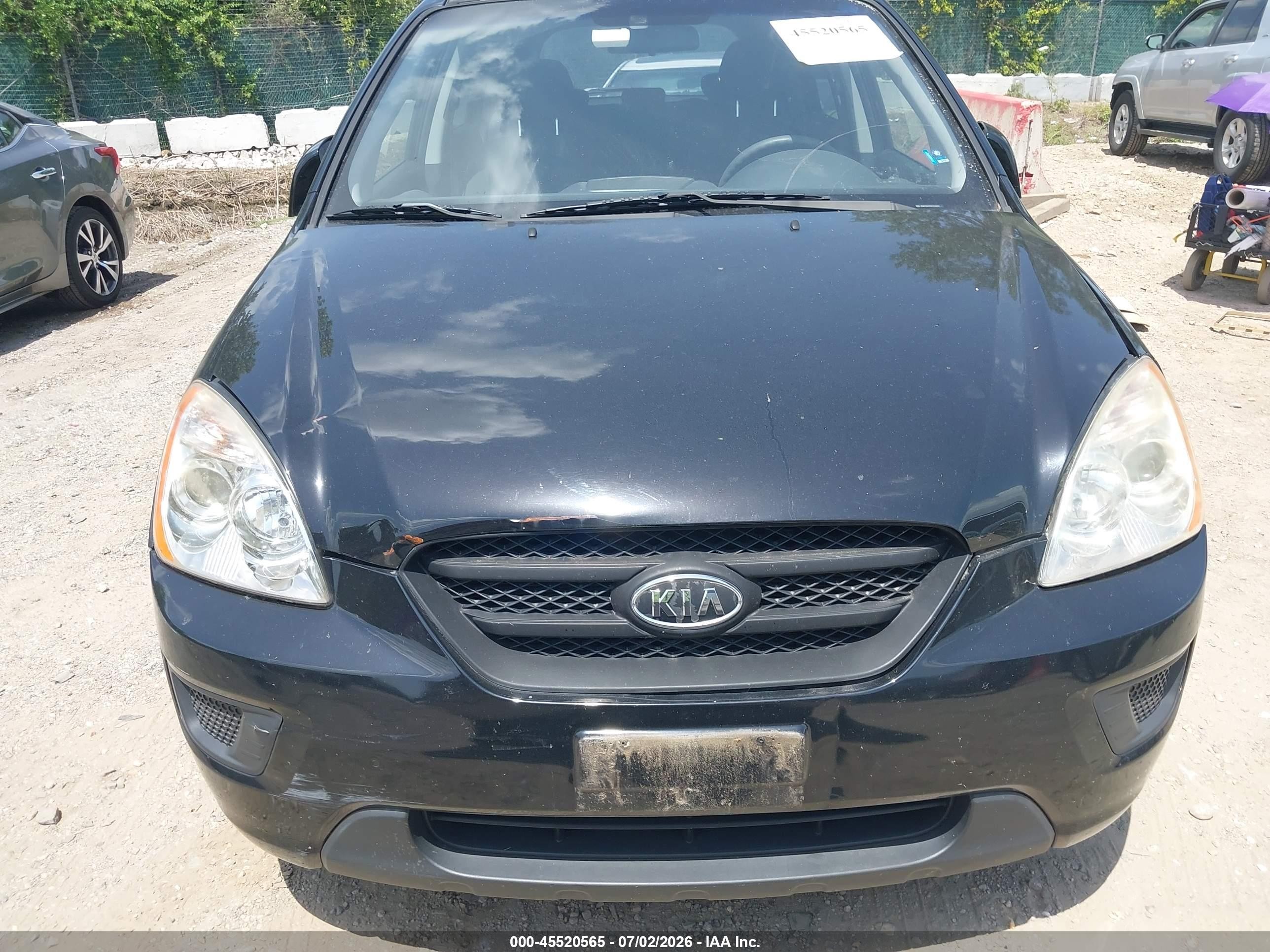 2008 Kia Rondo Lx Black vin: KNAFG525587220097