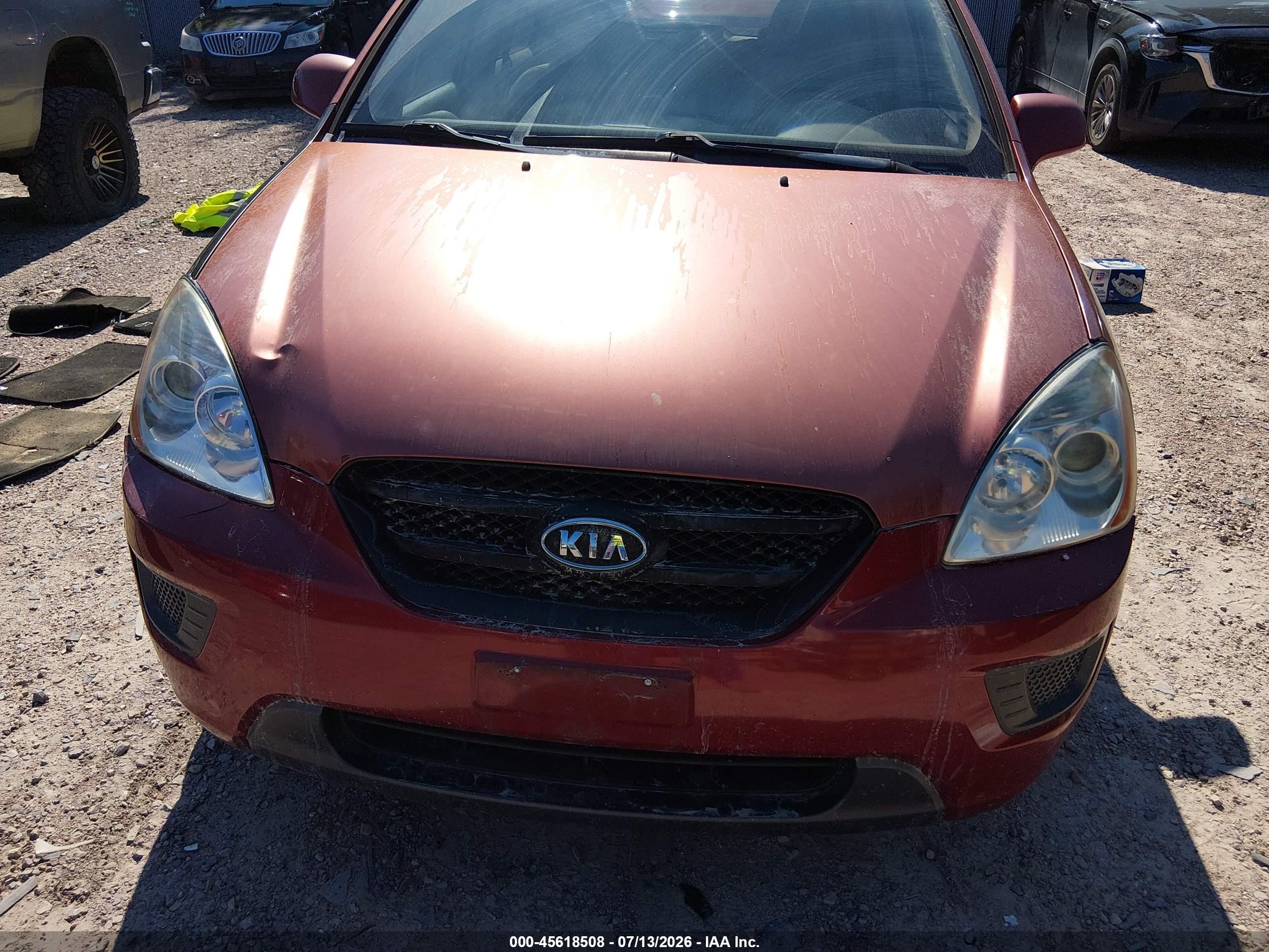 2007 Kia Rondo Lx Gold vin: KNAFG525677121576