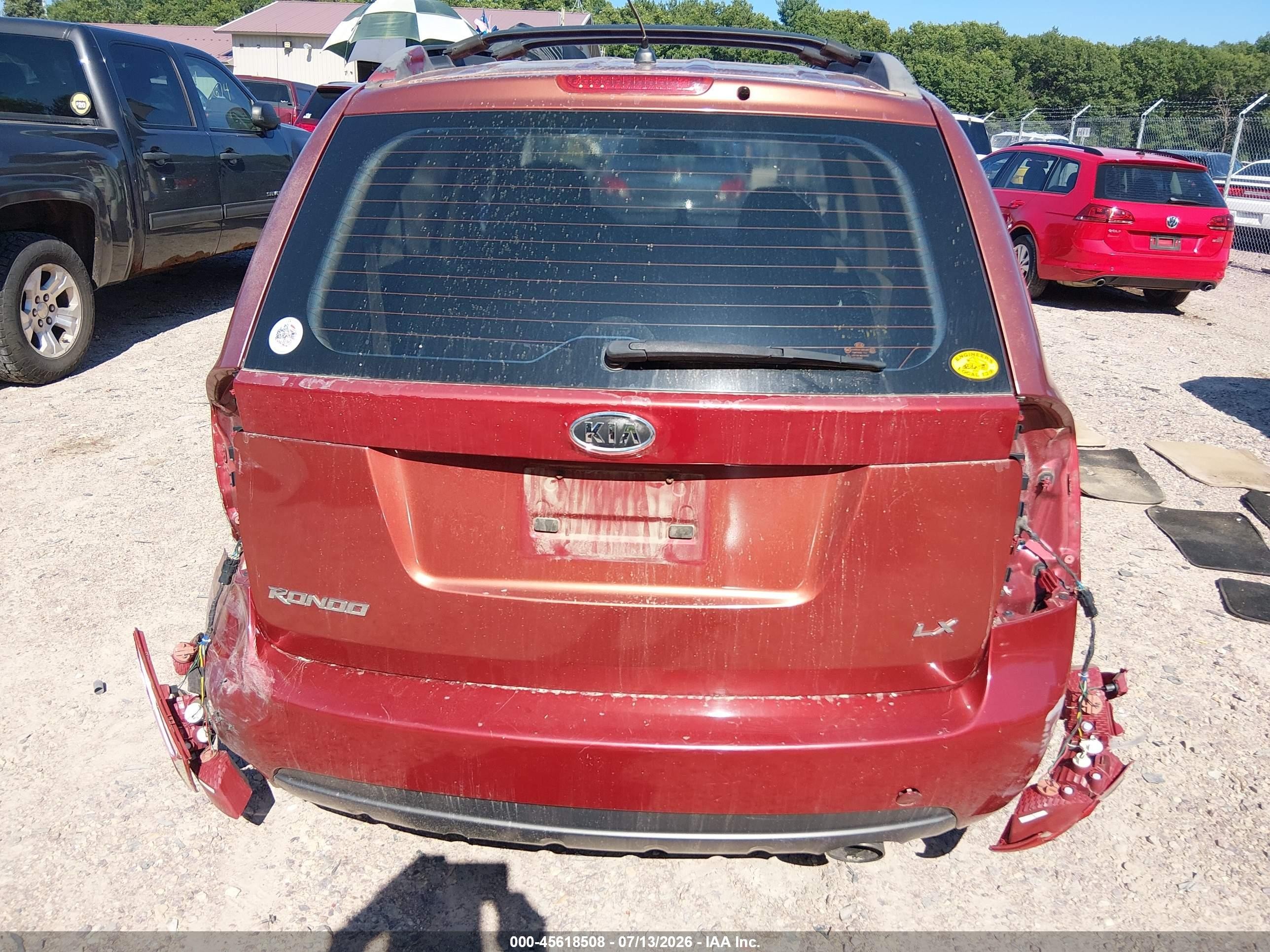 2007 Kia Rondo Lx Gold vin: KNAFG525677121576