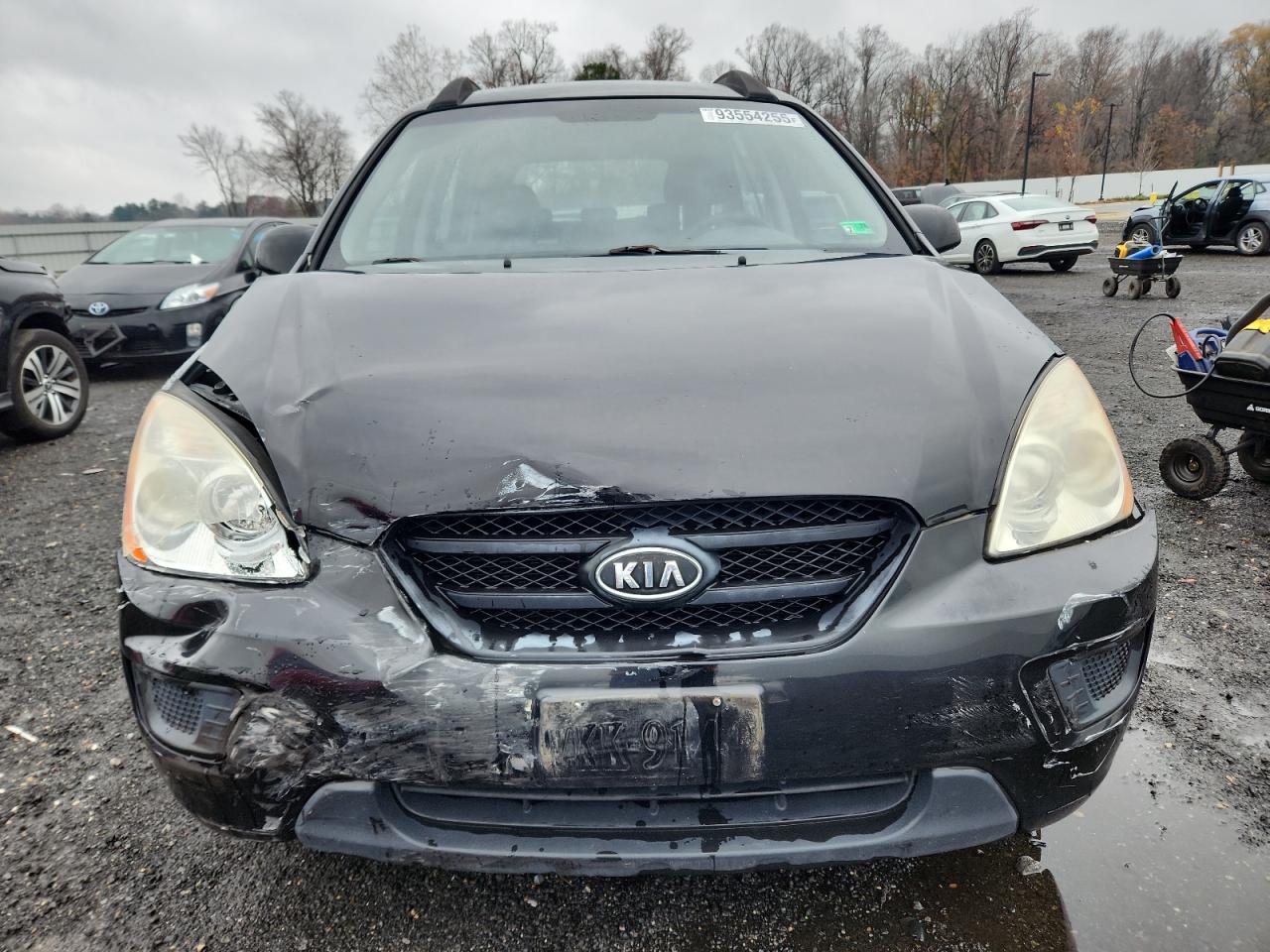 2008 Kia Rondo Base Black vin: KNAFG525687171475