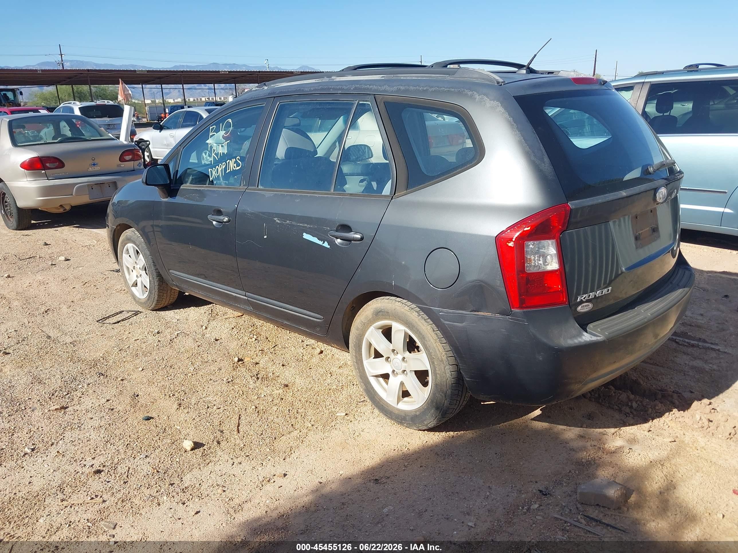 2007 Kia Rondo Lx Gray vin: KNAFG525877067794