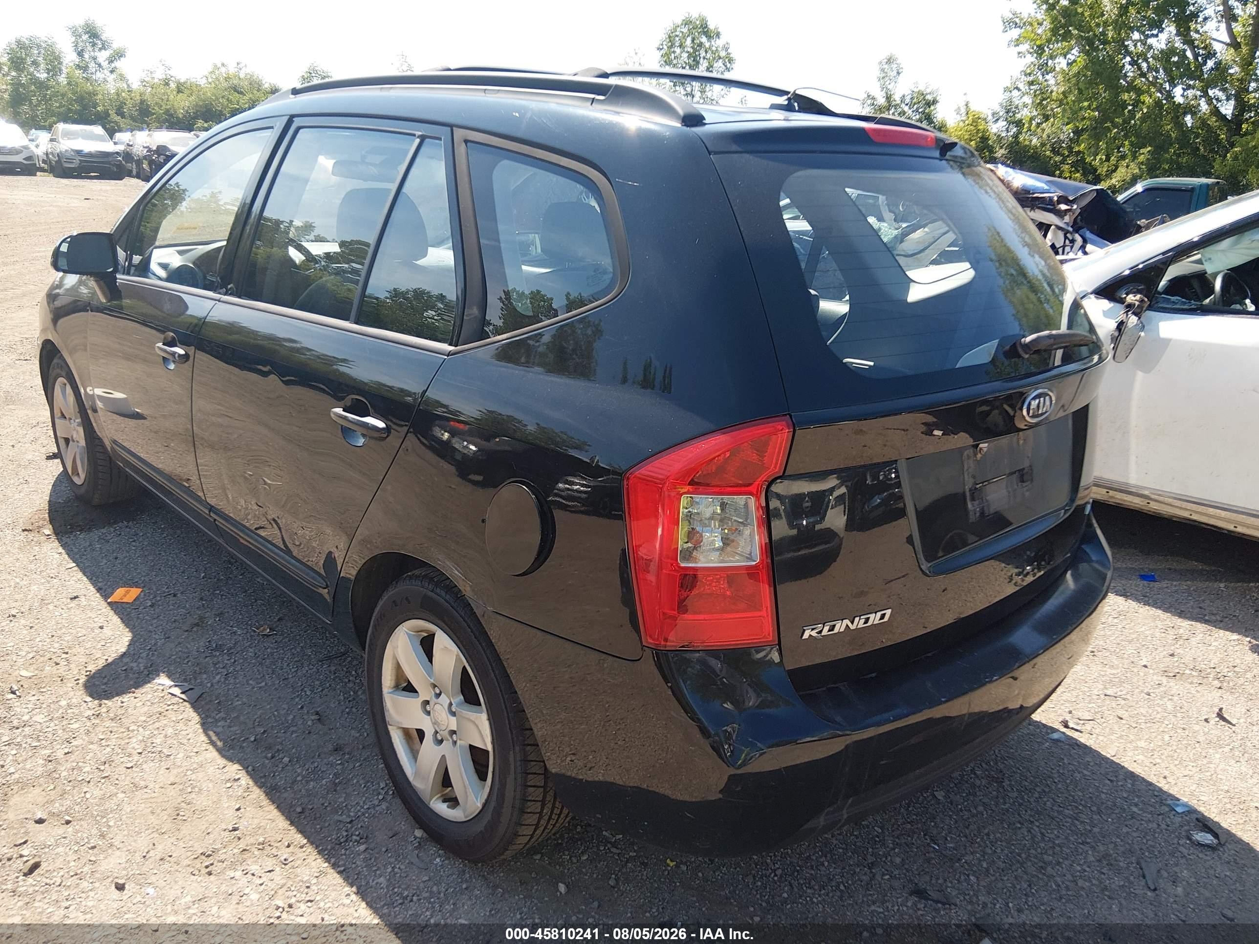 2008 Kia Rondo Lx Черный vin: KNAFG525887209918