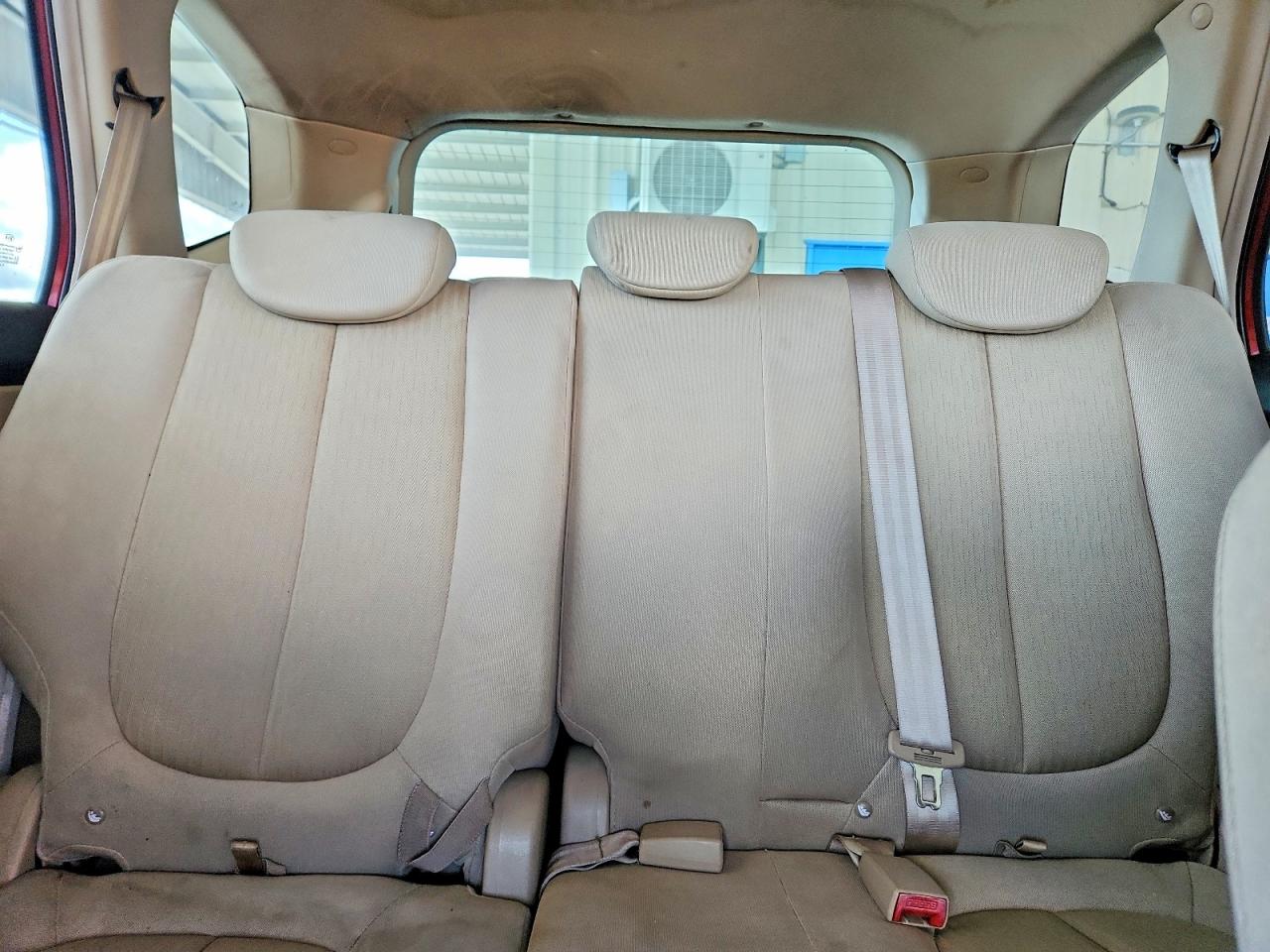 2007 Kia Rondo Lx Red vin: KNAFG525X77052486