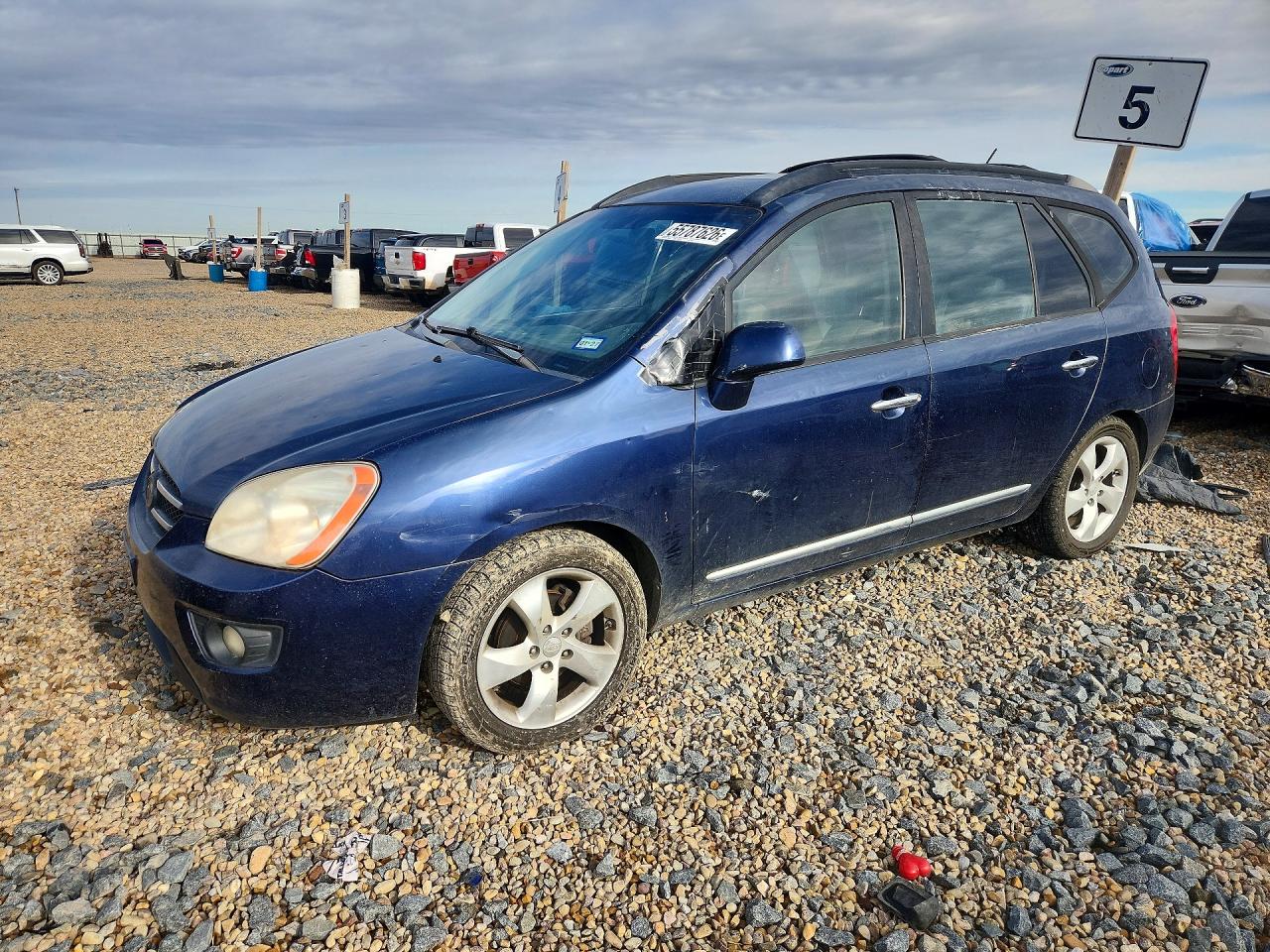 2008 Kia Rondo Lx Blue vin: KNAFG526087177295