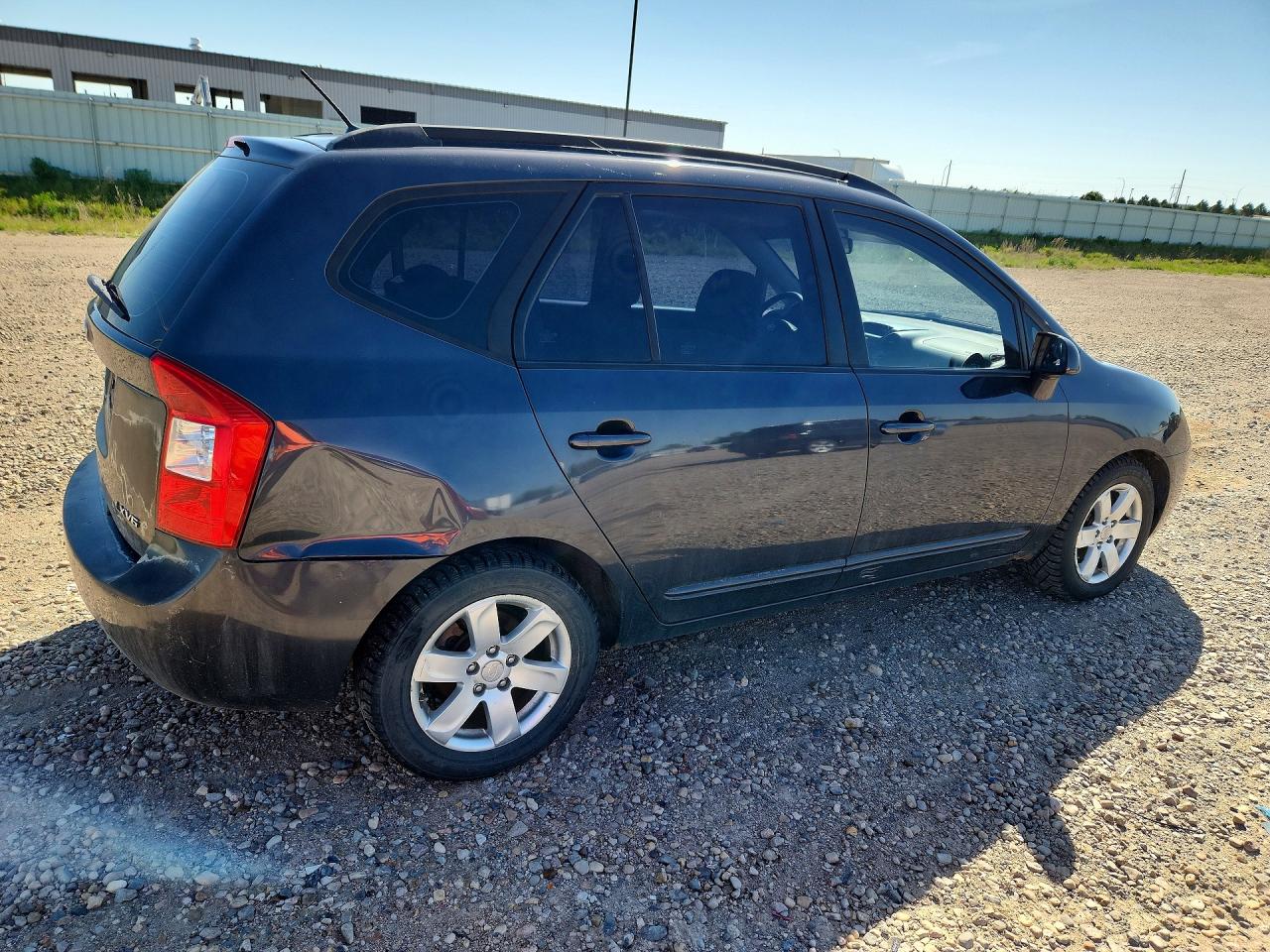 2008 Kia Rondo Lx Gray vin: KNAFG526087182870