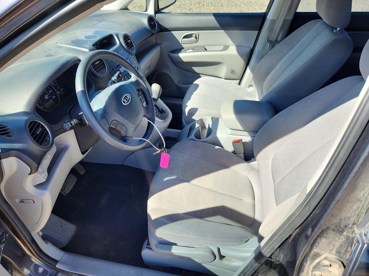 2008 Kia Rondo Lx Gray vin: KNAFG526087182870