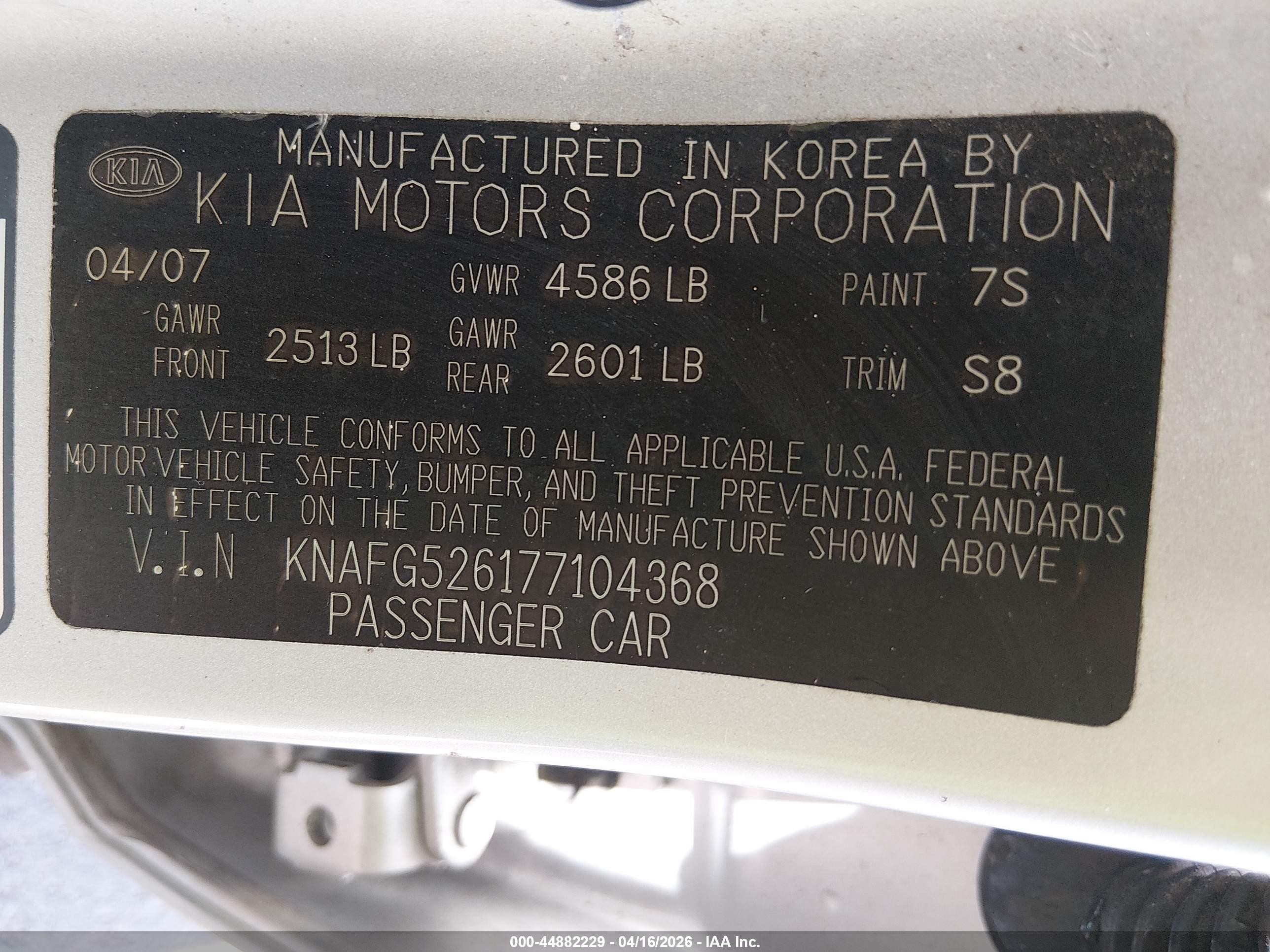 2007 Kia Rondo Ex V6 Blue vin: KNAFG526177104368