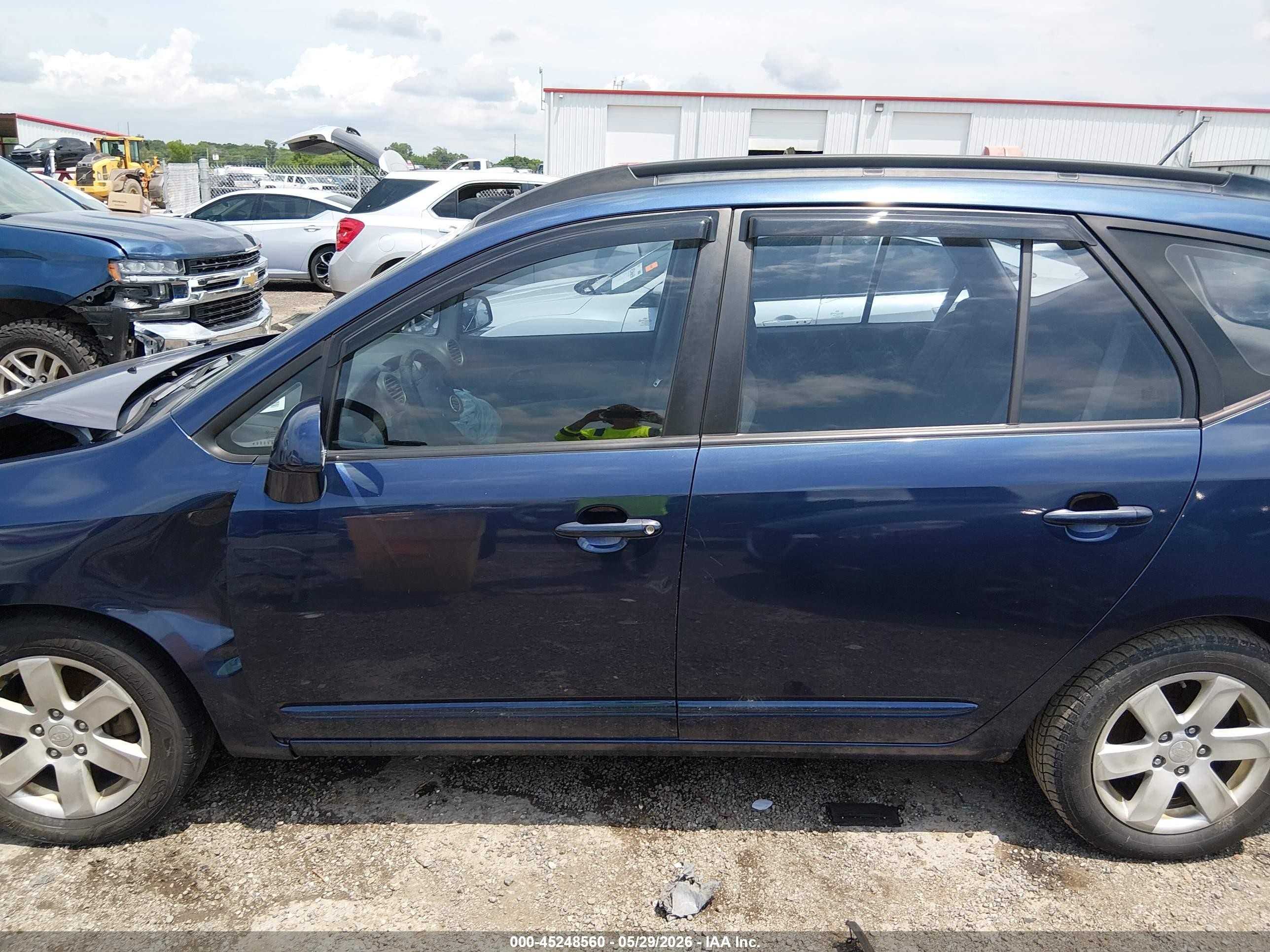 2008 Kia Rondo Lx V6 Синий vin: KNAFG526187145357