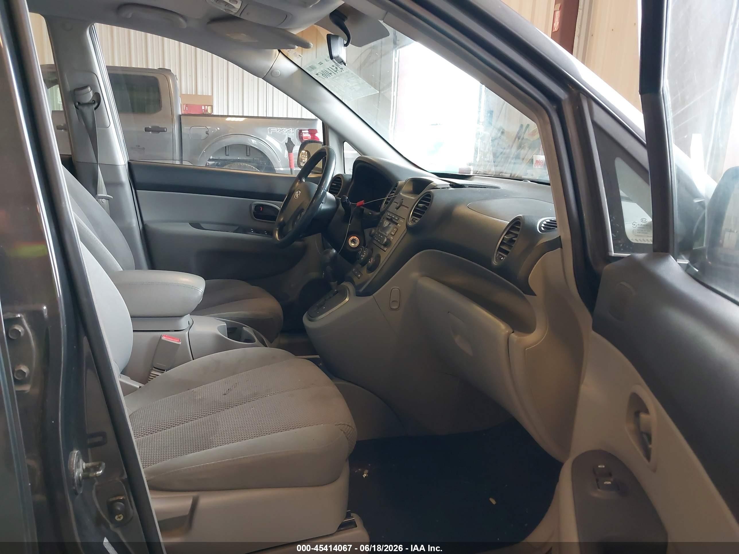 2007 Kia Rondo Ex V6 Gray vin: KNAFG526277097608