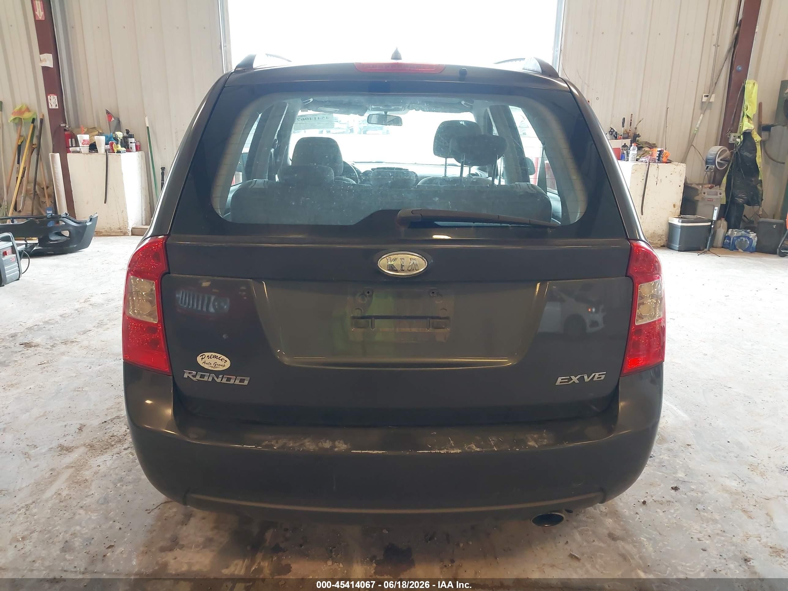 2007 Kia Rondo Ex V6 Gray vin: KNAFG526277097608