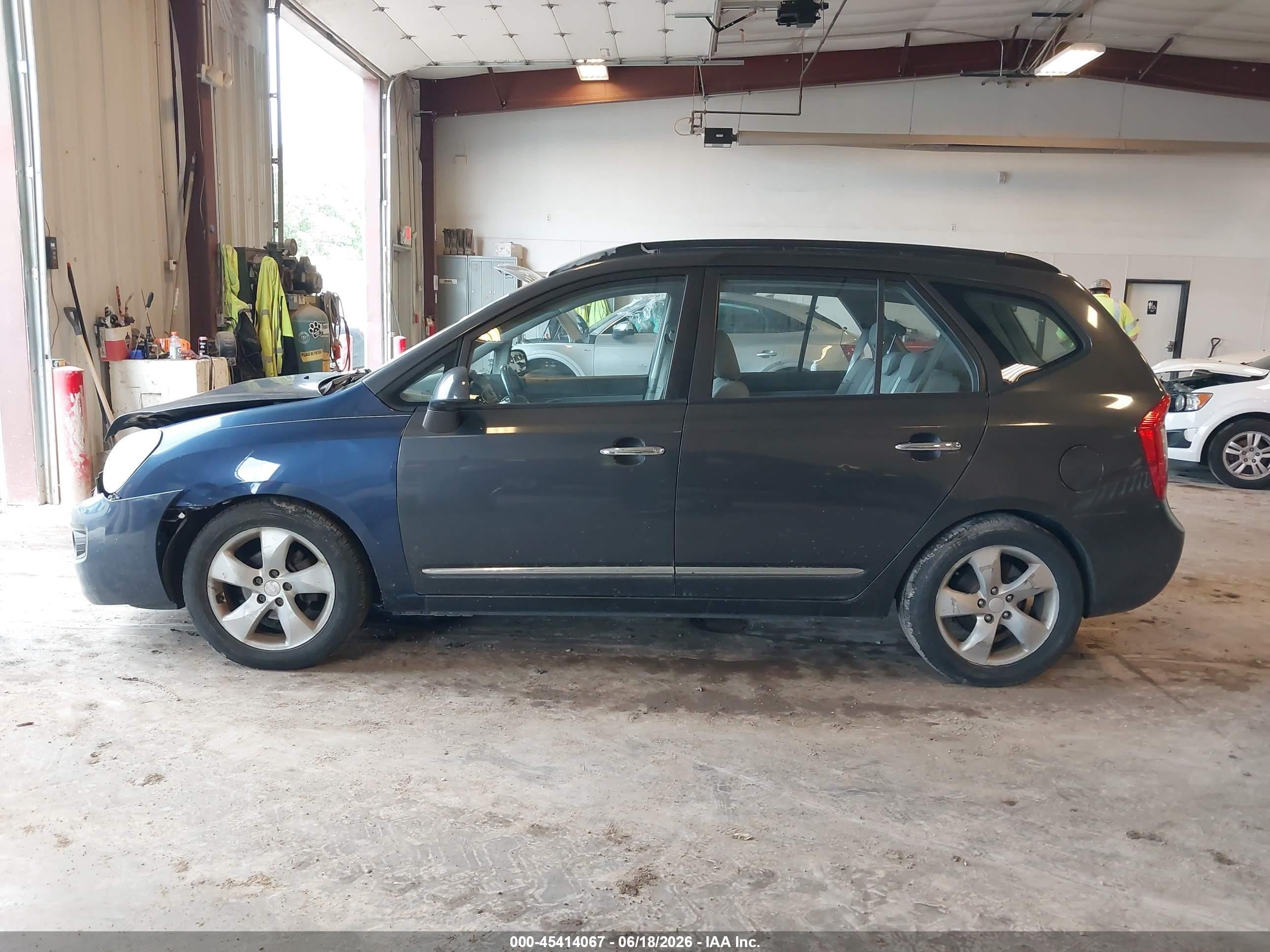 2007 Kia Rondo Ex V6 Gray vin: KNAFG526277097608