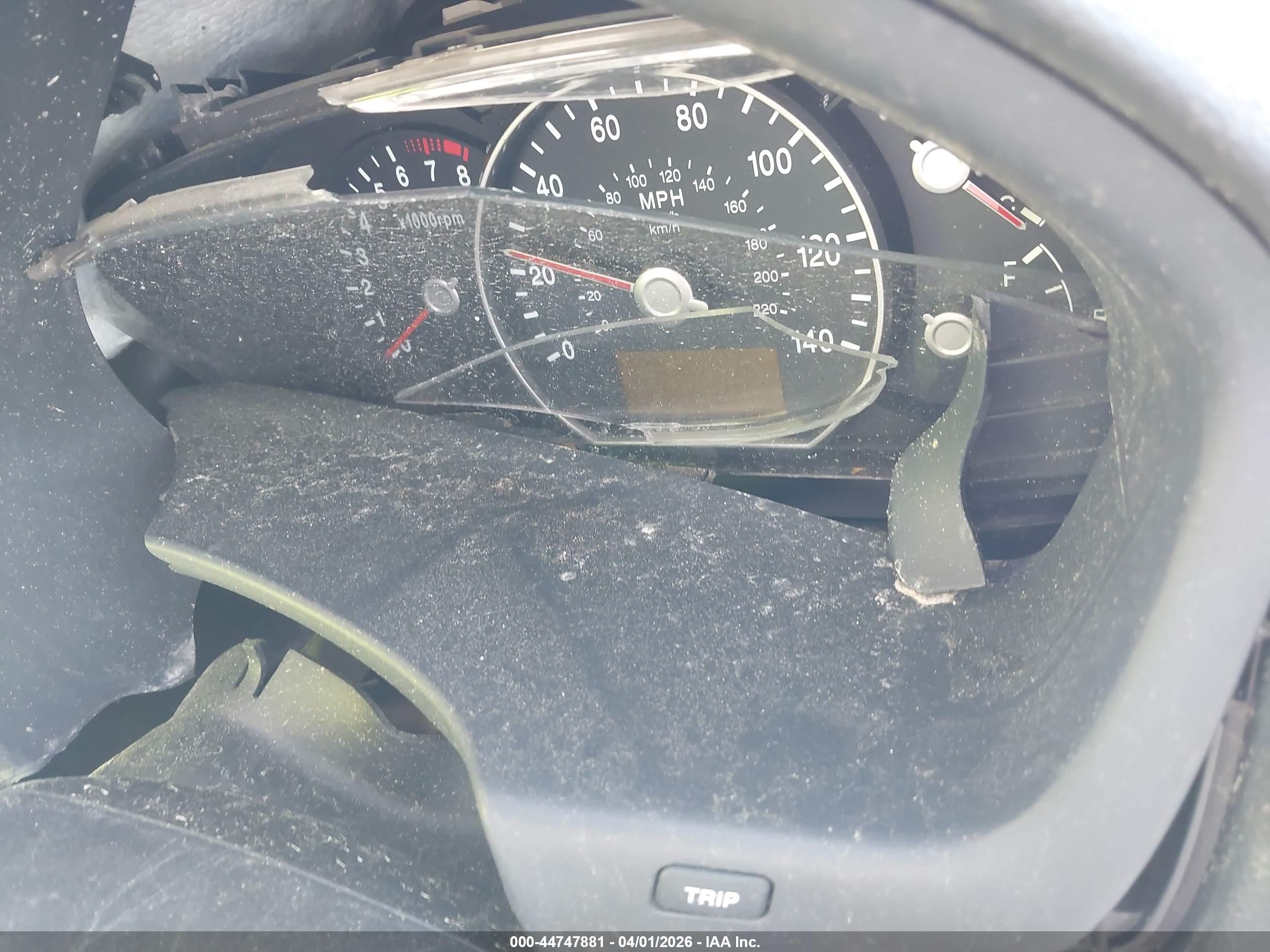 2008 Kia Rondo Ex V6 Silver vin: KNAFG526387205039