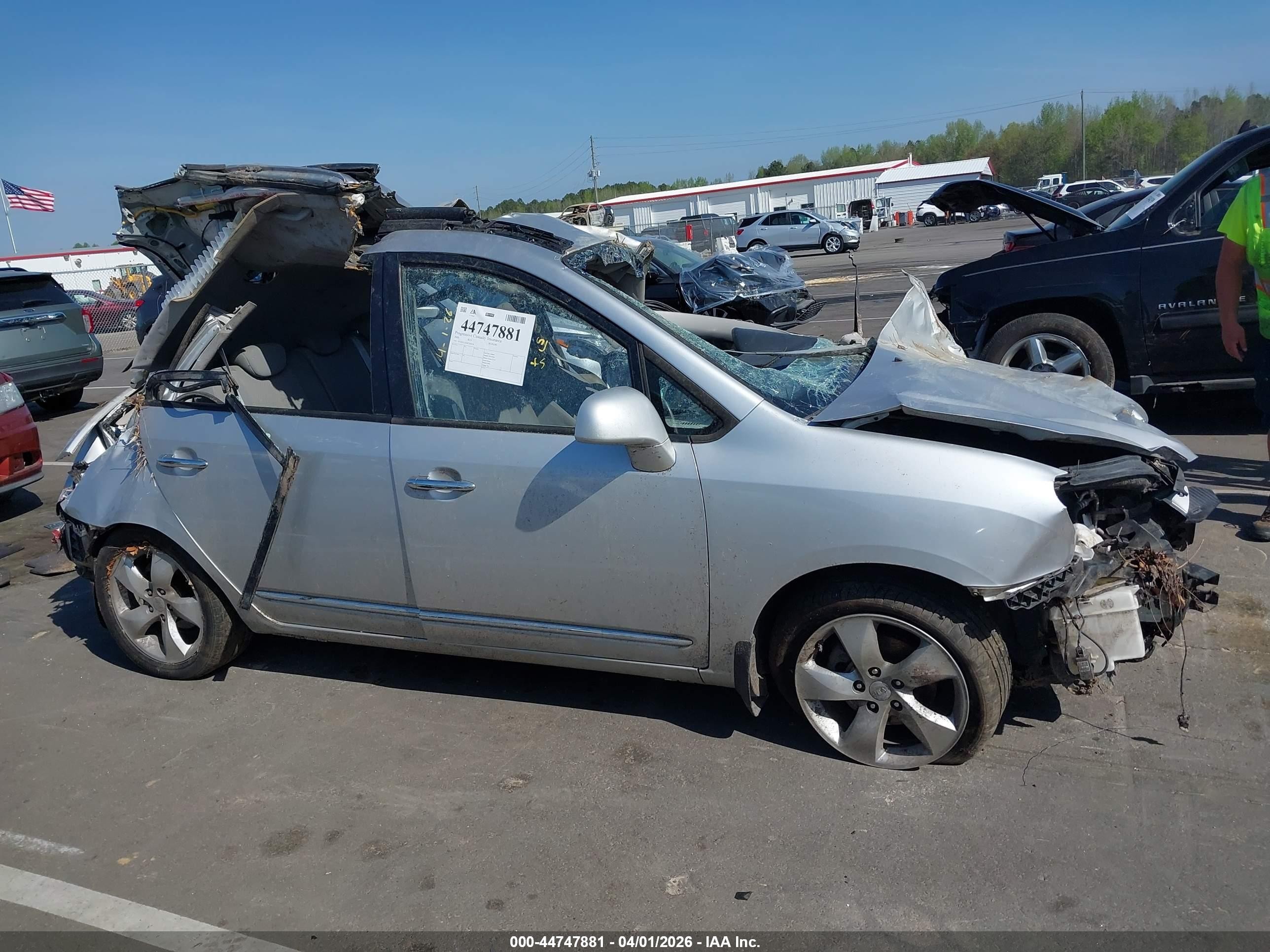 2008 Kia Rondo Ex V6 Silver vin: KNAFG526387205039