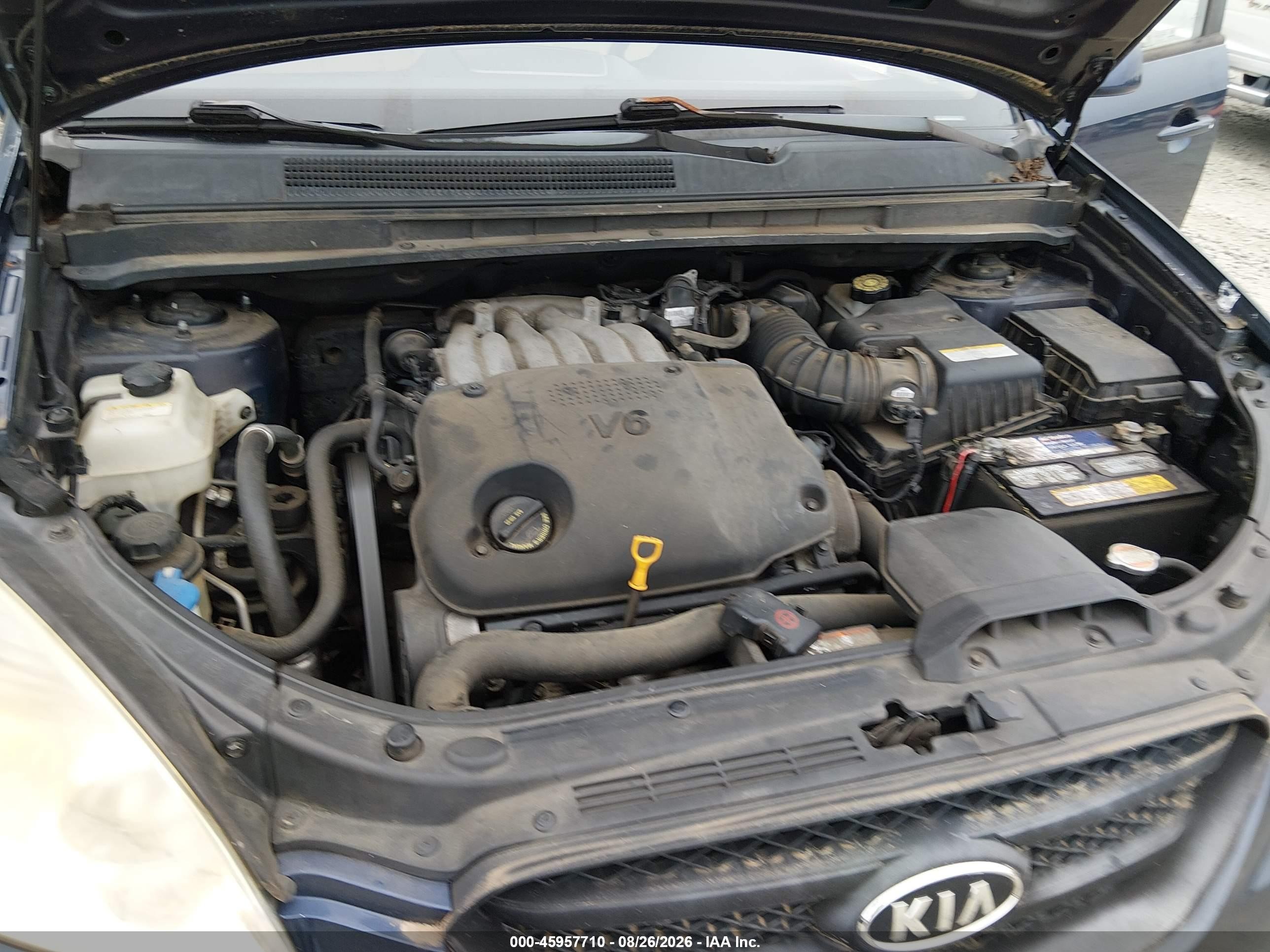 2008 Kia Rondo Lx V6 Blue vin: KNAFG526487172939
