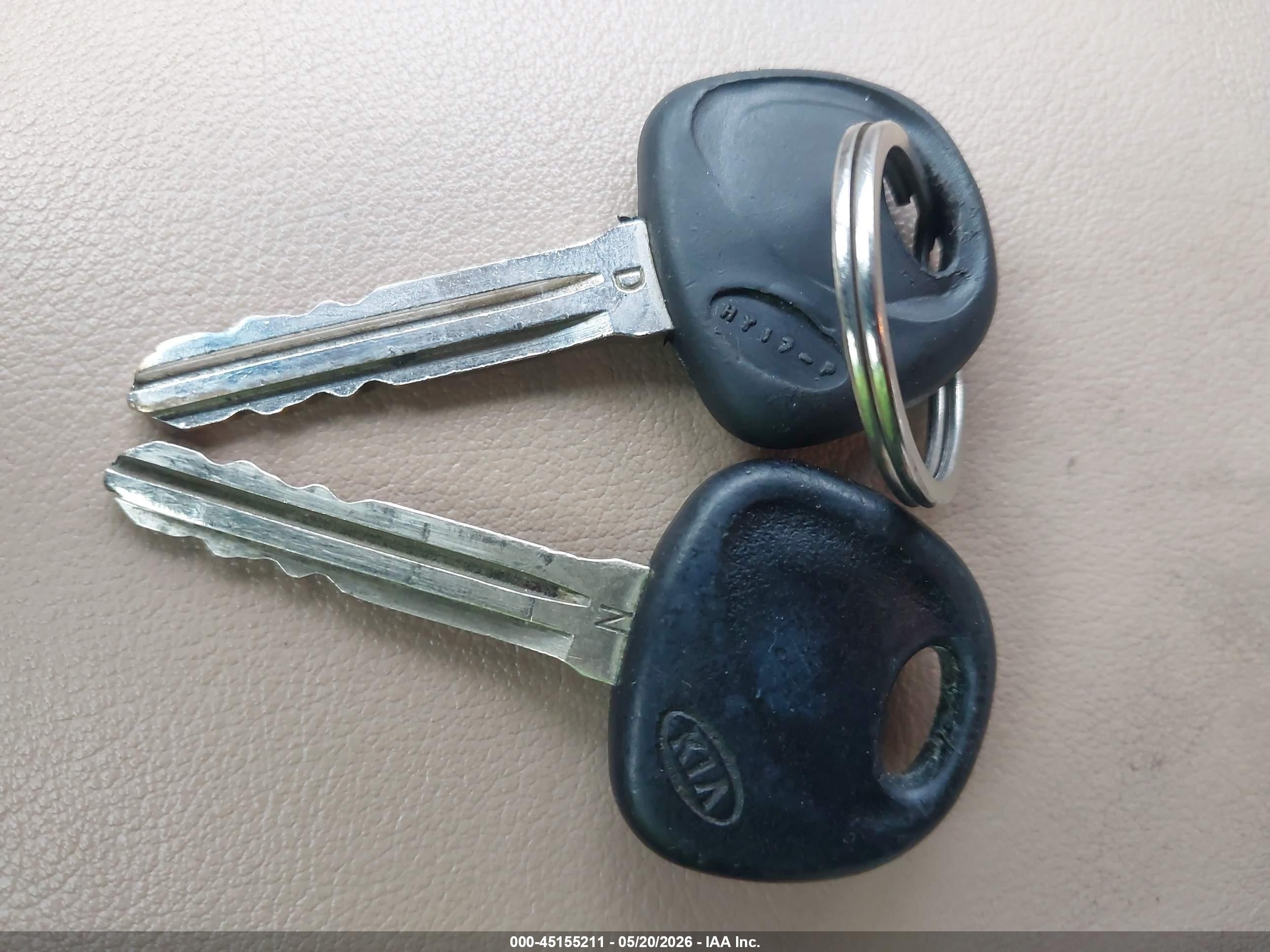 2007 Kia Rondo Ex V6 Gold vin: KNAFG526577053635