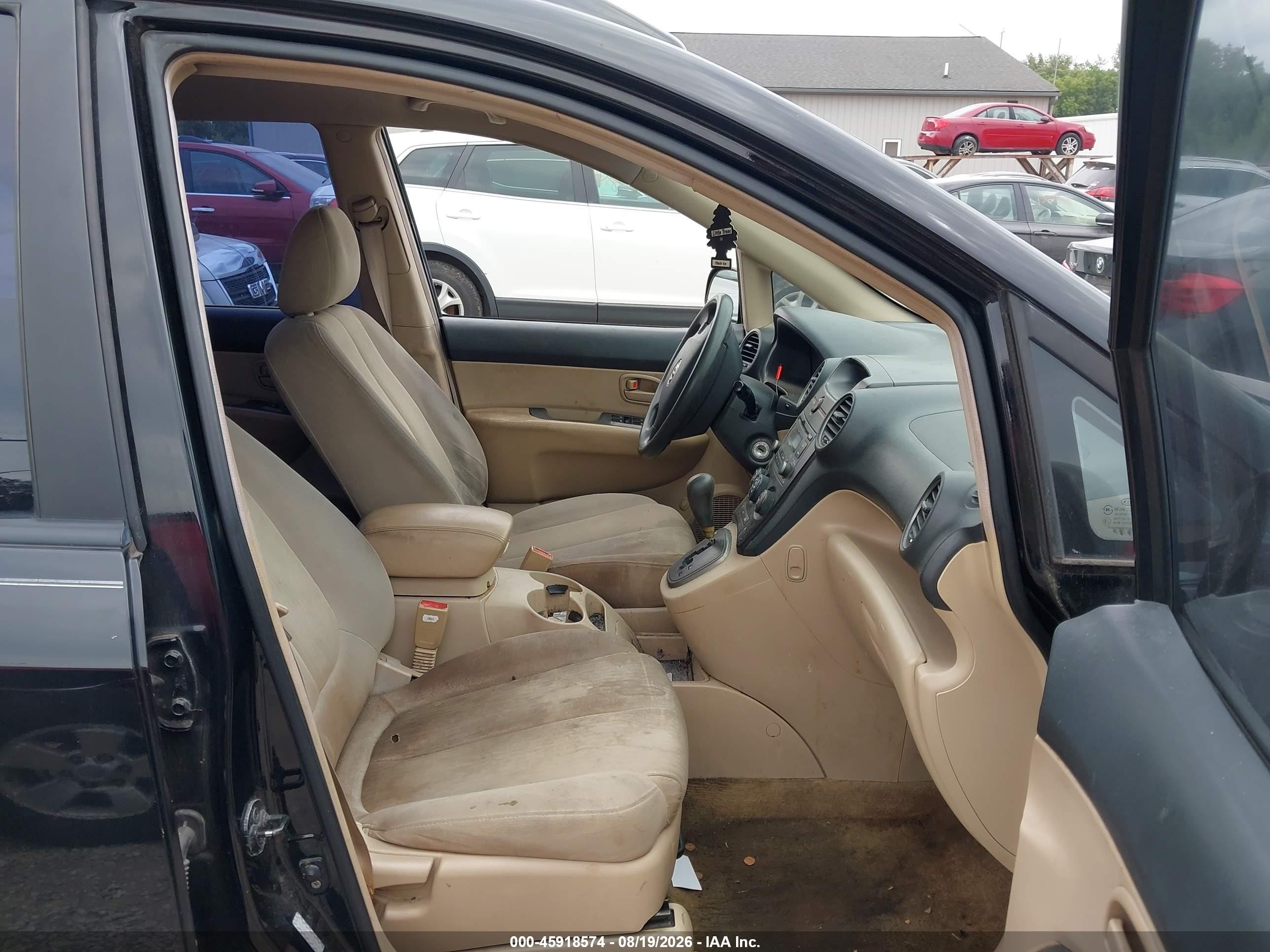 2007 Kia Rondo Lx V6 Black vin: KNAFG526577058155