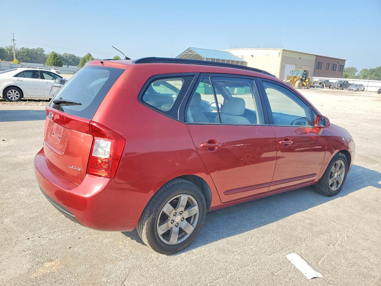 2008 Kia Rondo Lx Red vin: KNAFG526587144552
