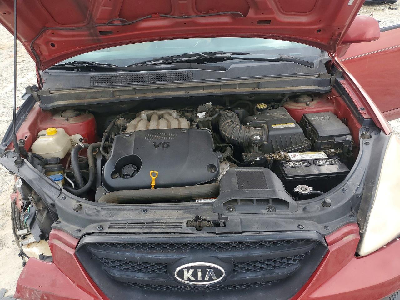 2008 Kia Rondo Lx Red vin: KNAFG526587149704