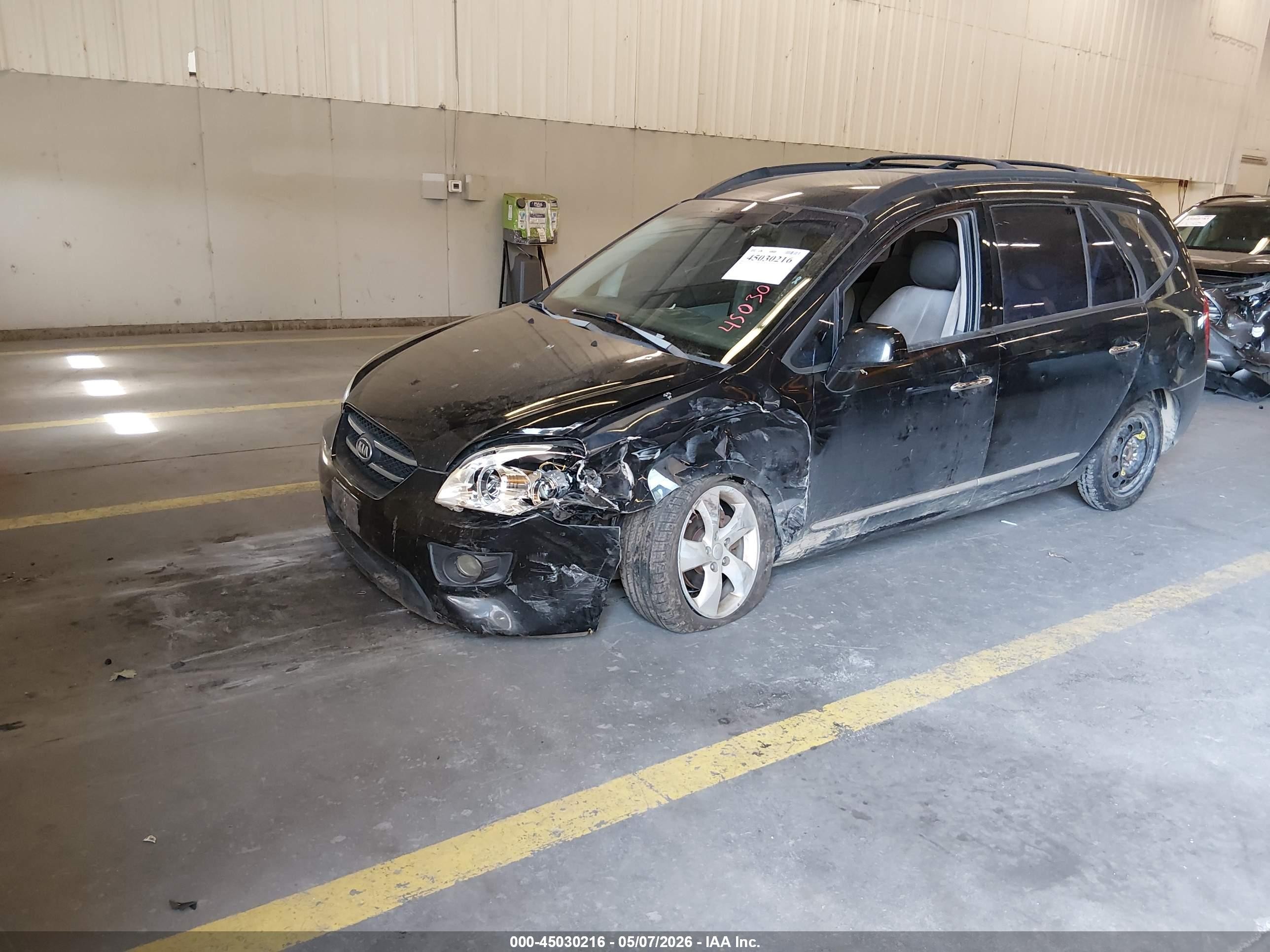 2008 Kia Rondo Ex V6 Black vin: KNAFG526887167209