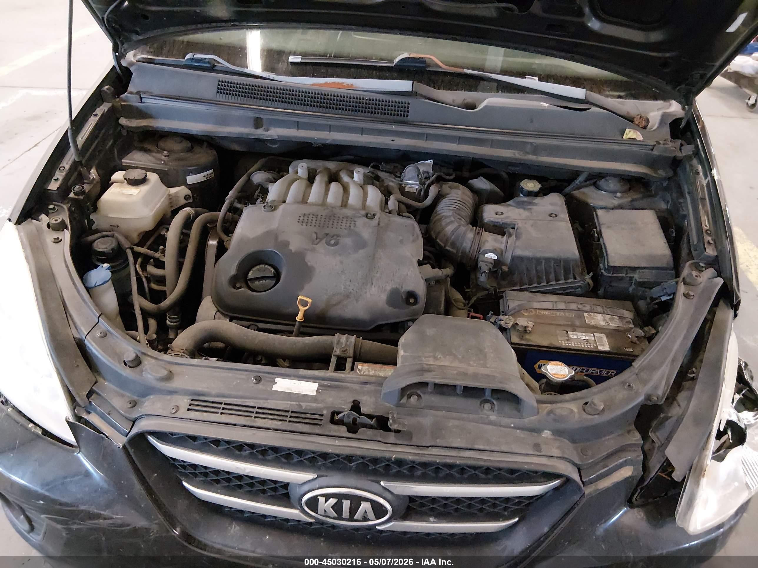 2008 Kia Rondo Ex V6 Black vin: KNAFG526887167209