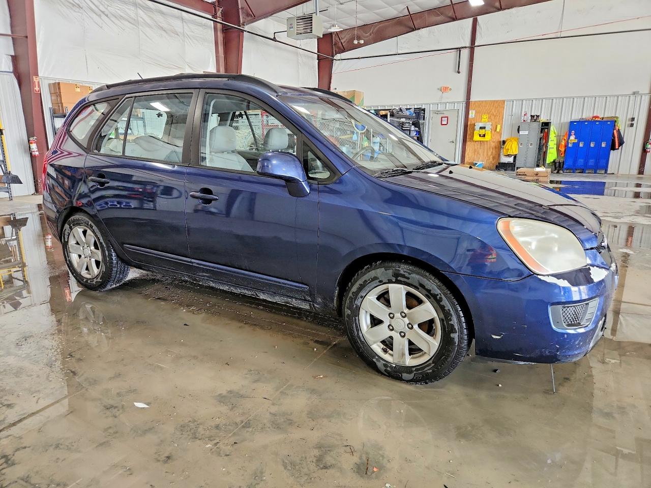 2008 Kia Rondo Lx Blue vin: KNAFG526887182616