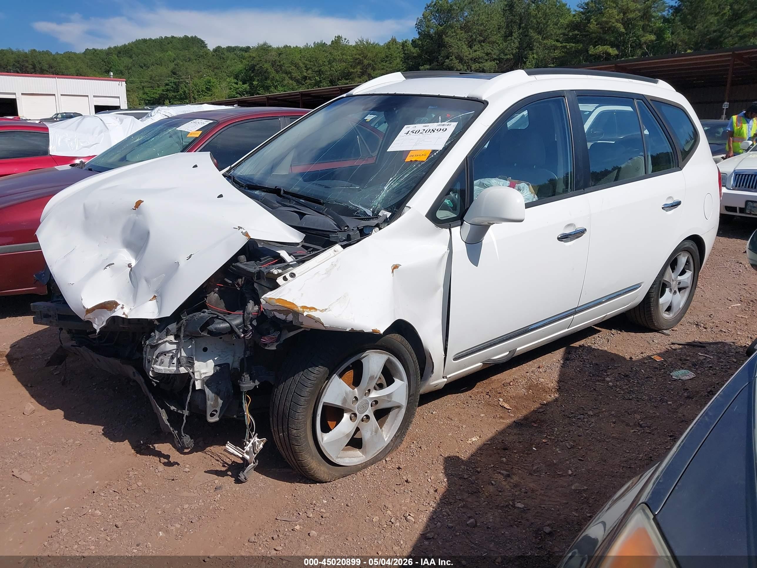 2007 Kia Rondo Ex V6 Белый vin: KNAFG526977113707