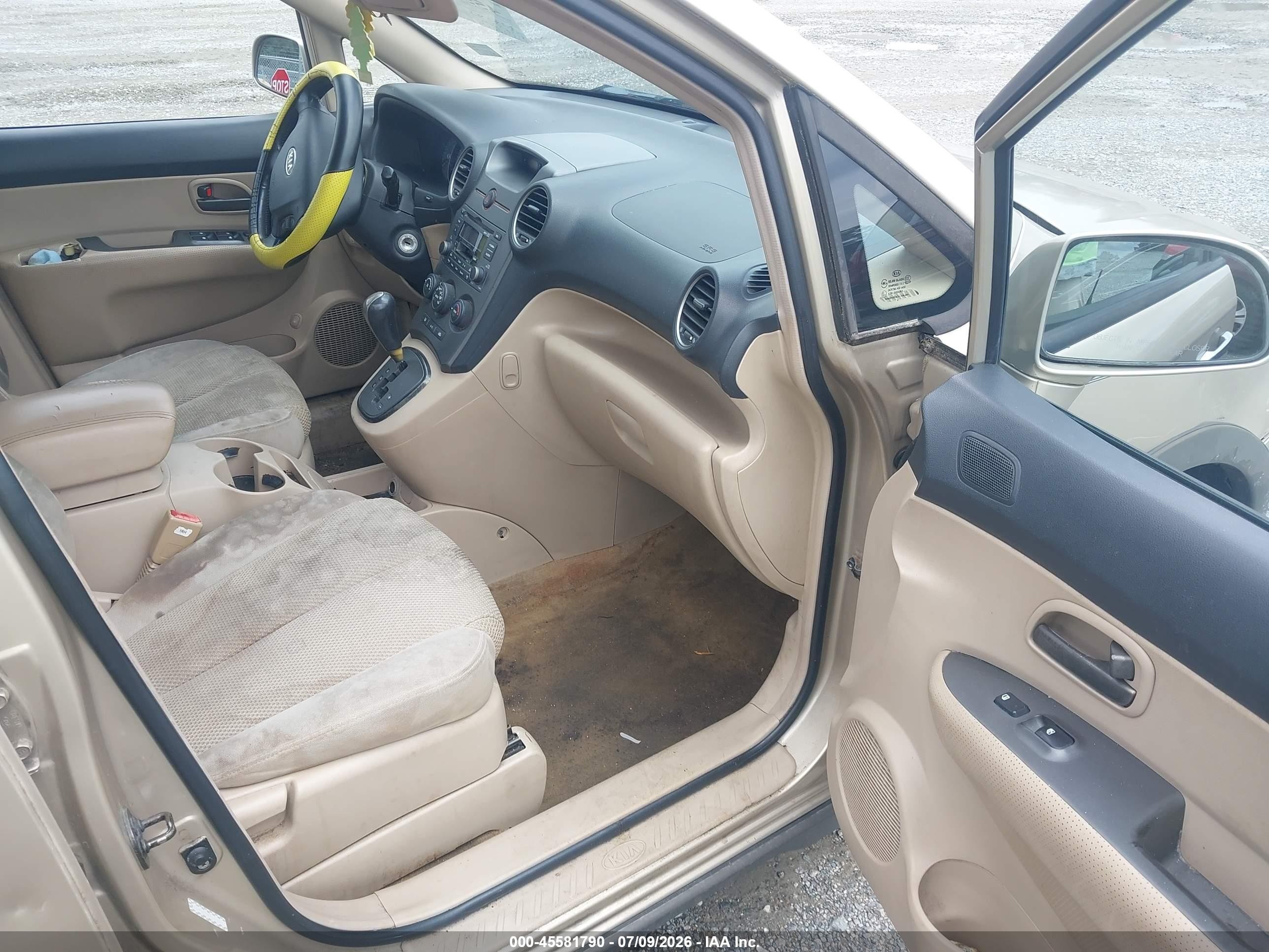 2007 Kia Rondo Ex V6 Gold vin: KNAFG526X77047815