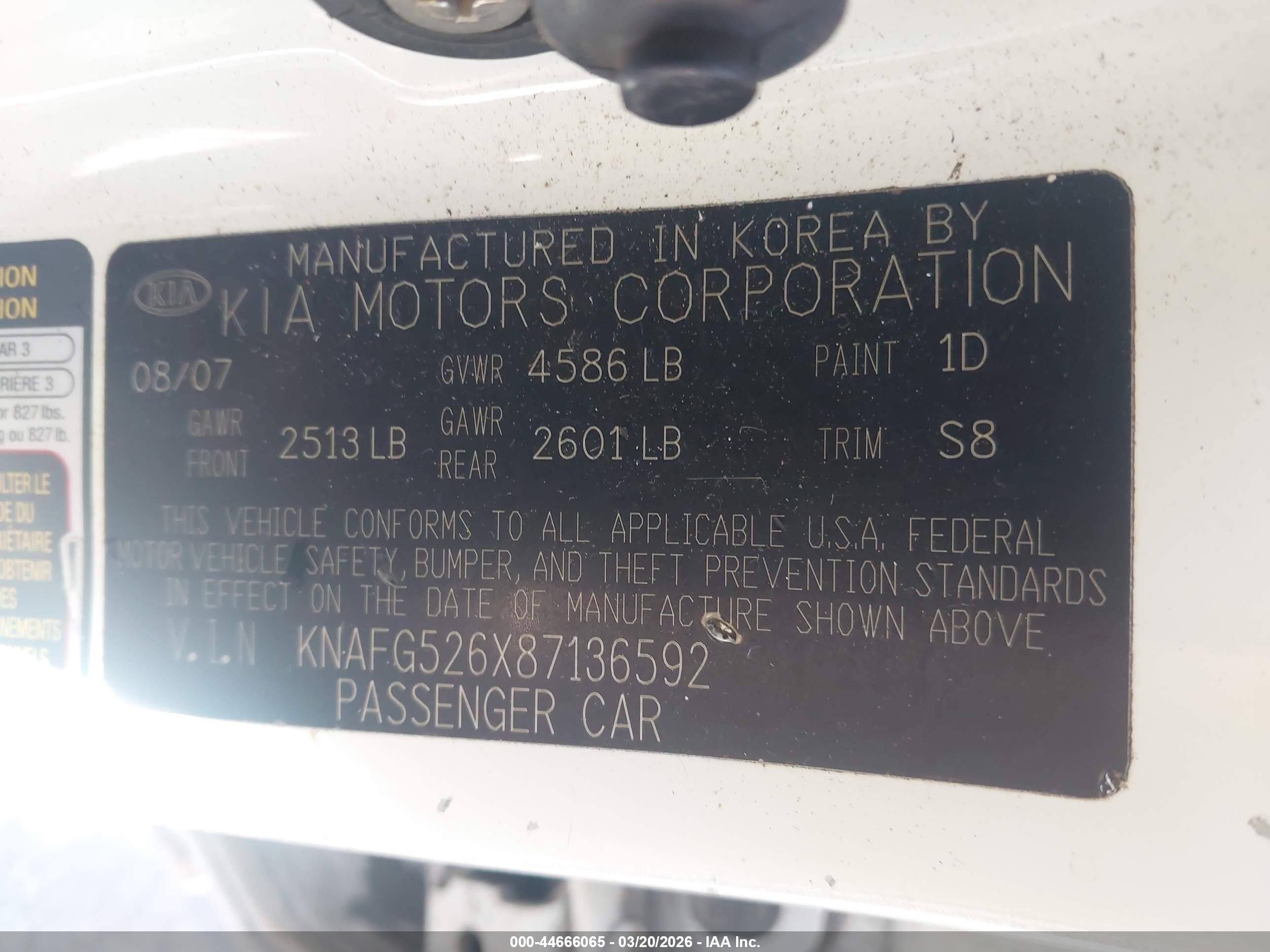 2008 Kia Rondo Lx V6 White vin: KNAFG526X87136592